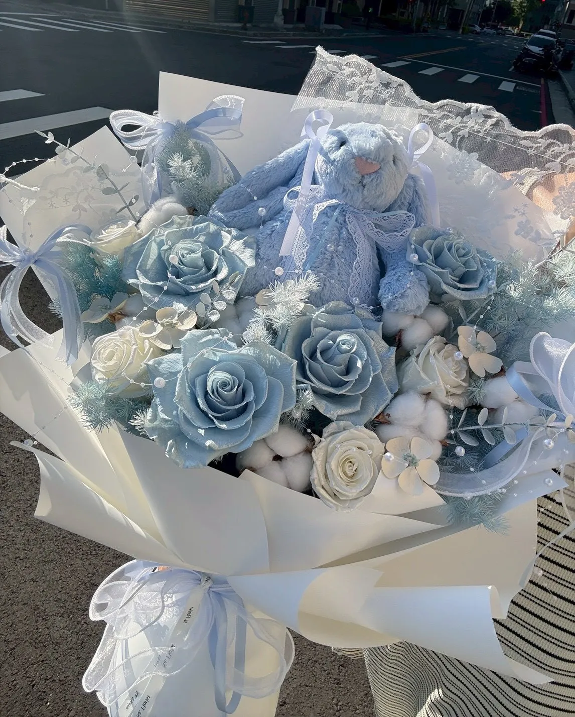 Jellycat兔兔柔藍永生玫瑰花束
