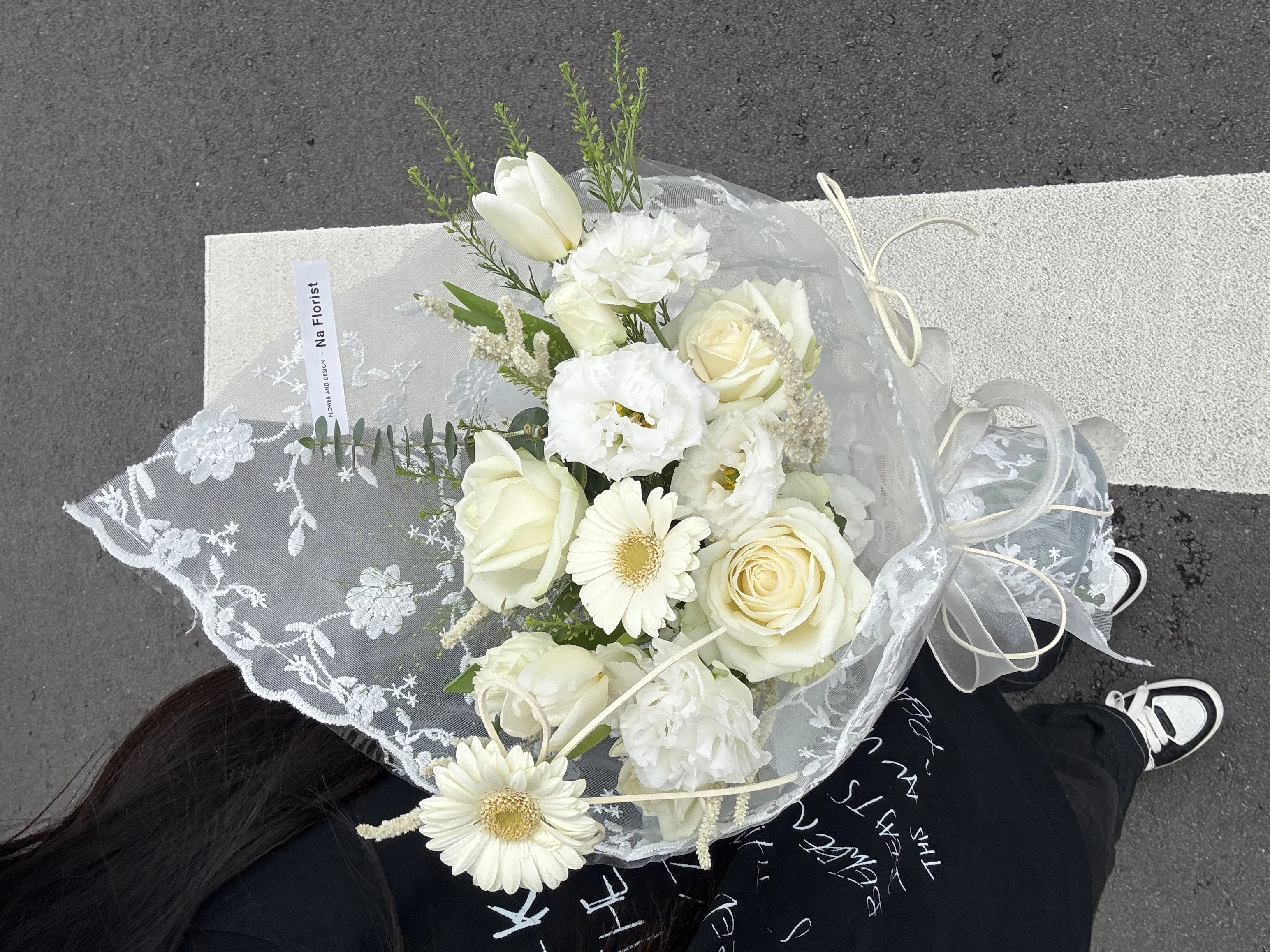 鬱金香玫瑰花束