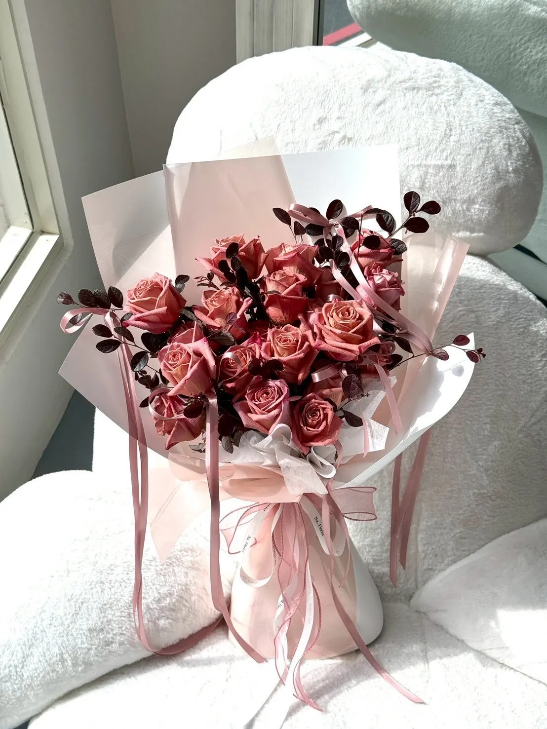 玫瑰暮粉鮮花花束