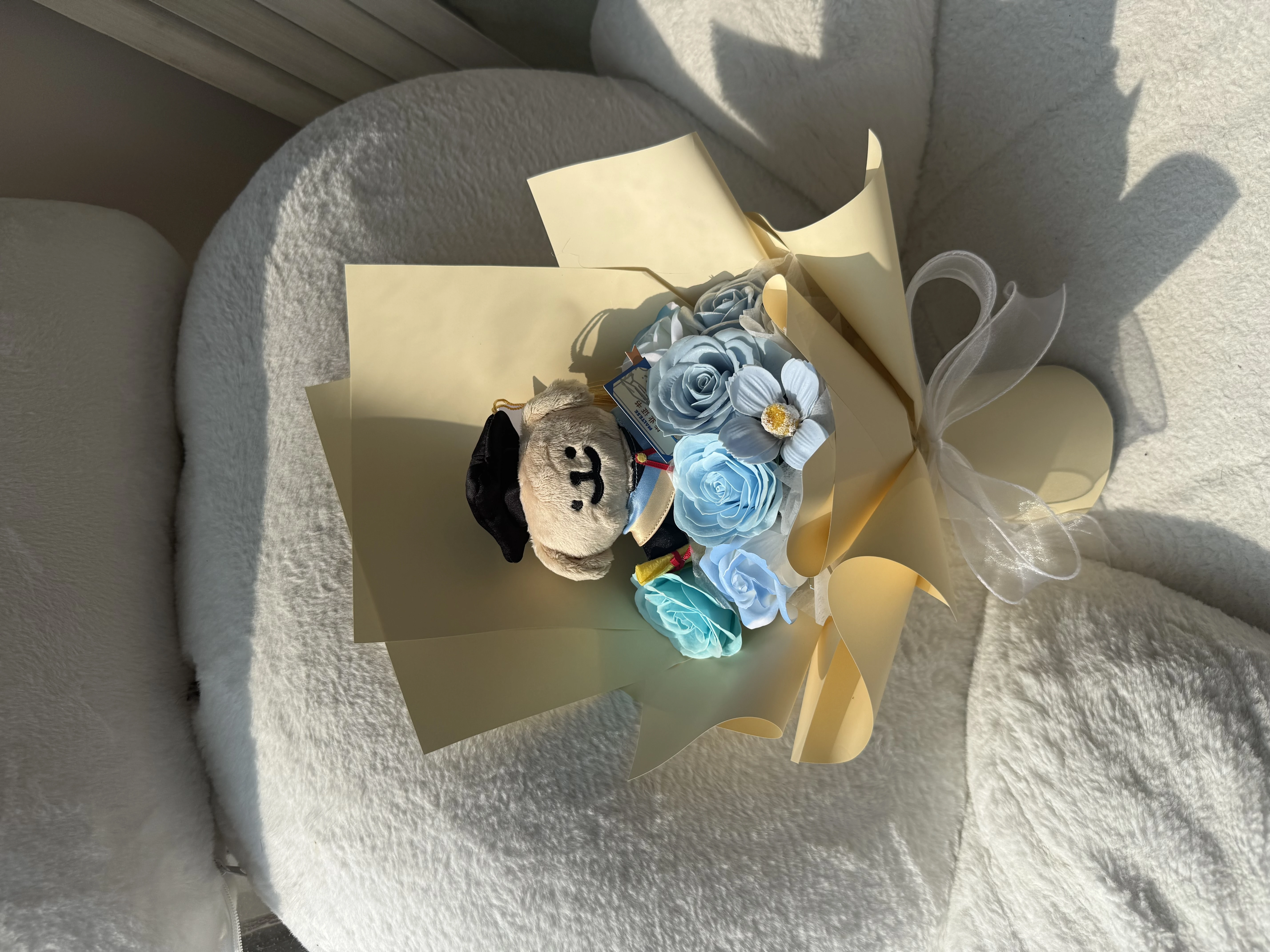 線條小狗畢業花束