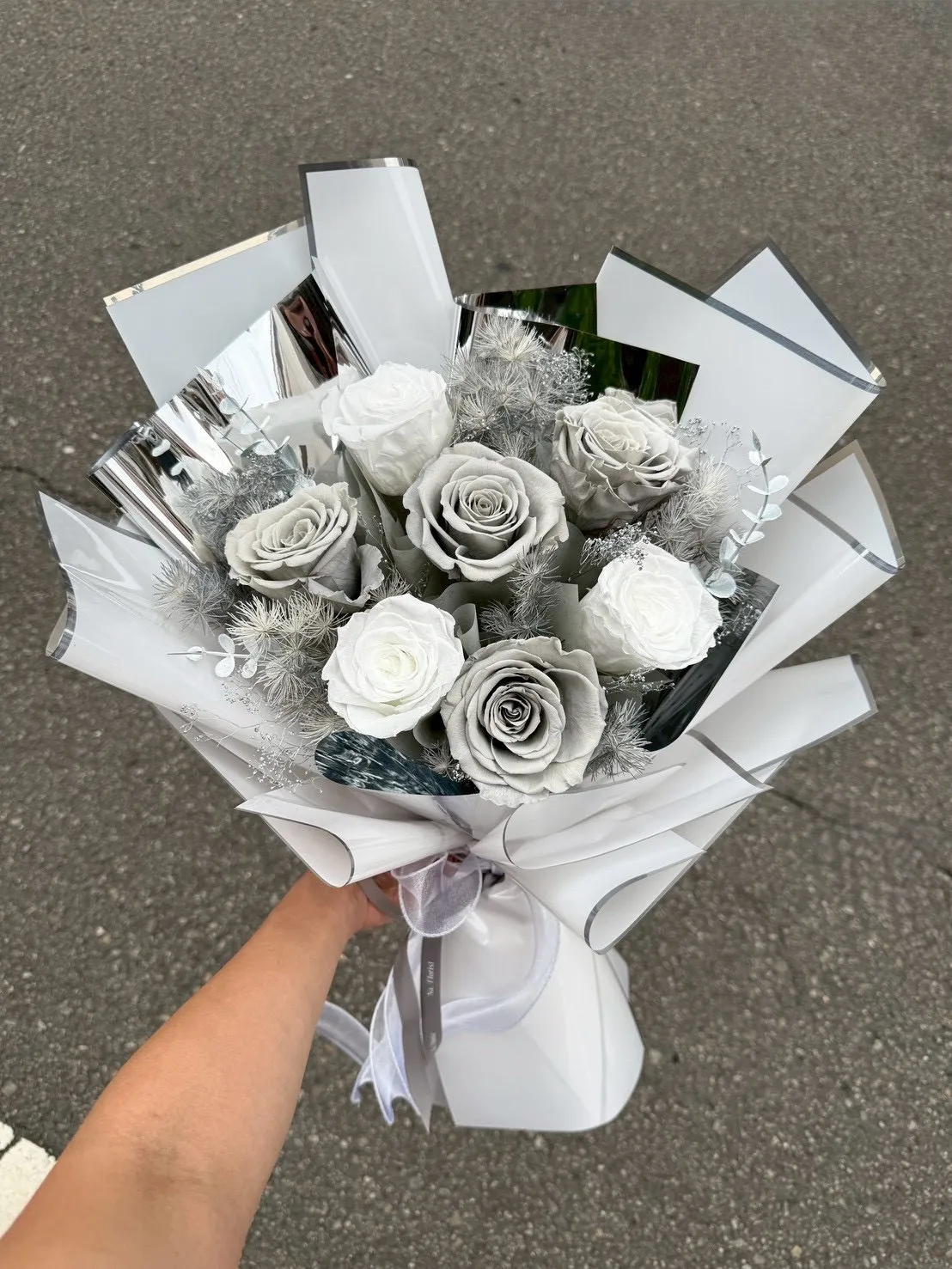 銀河玫瑰極光花束