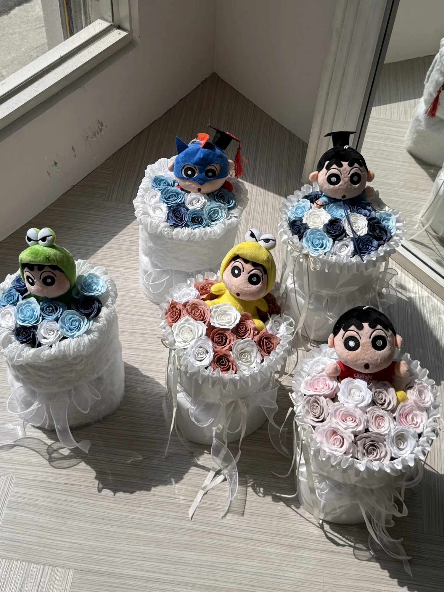 蠟筆小新畢業花束