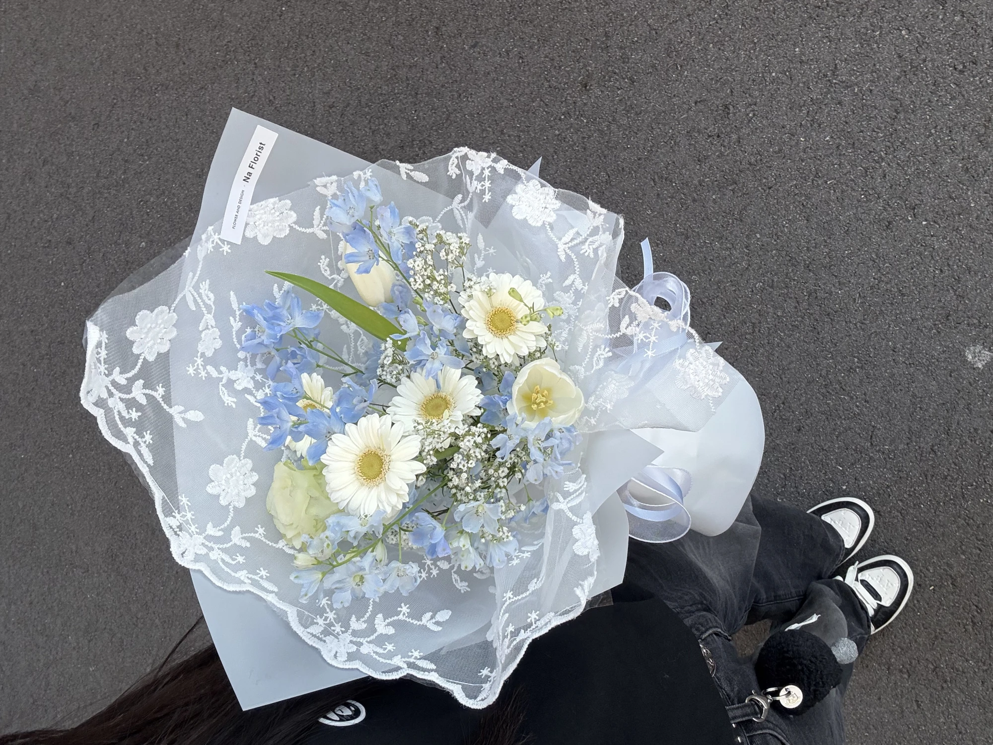 鬱金香太陽玫瑰花束