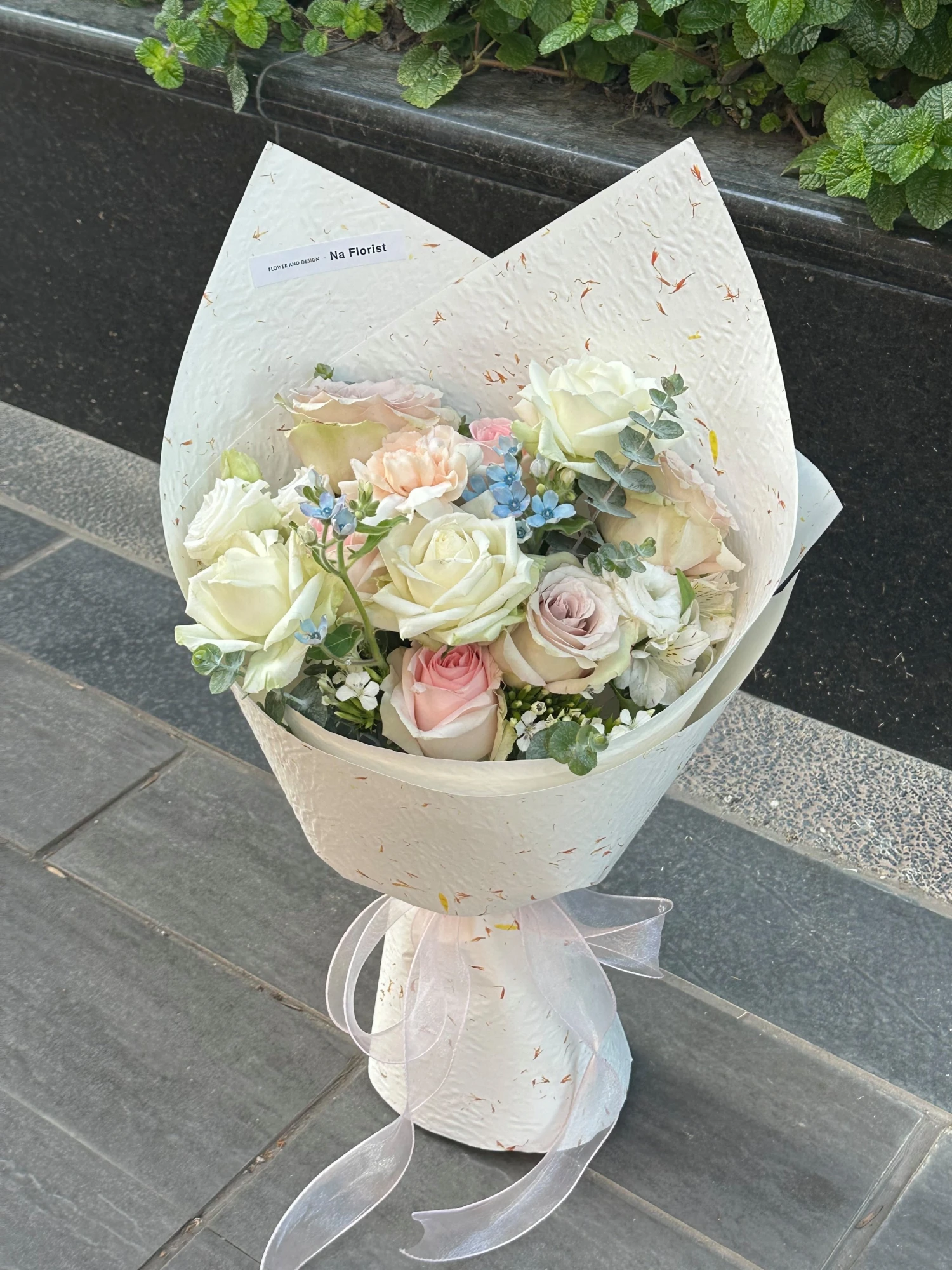 碎花玫瑰鮮花花束