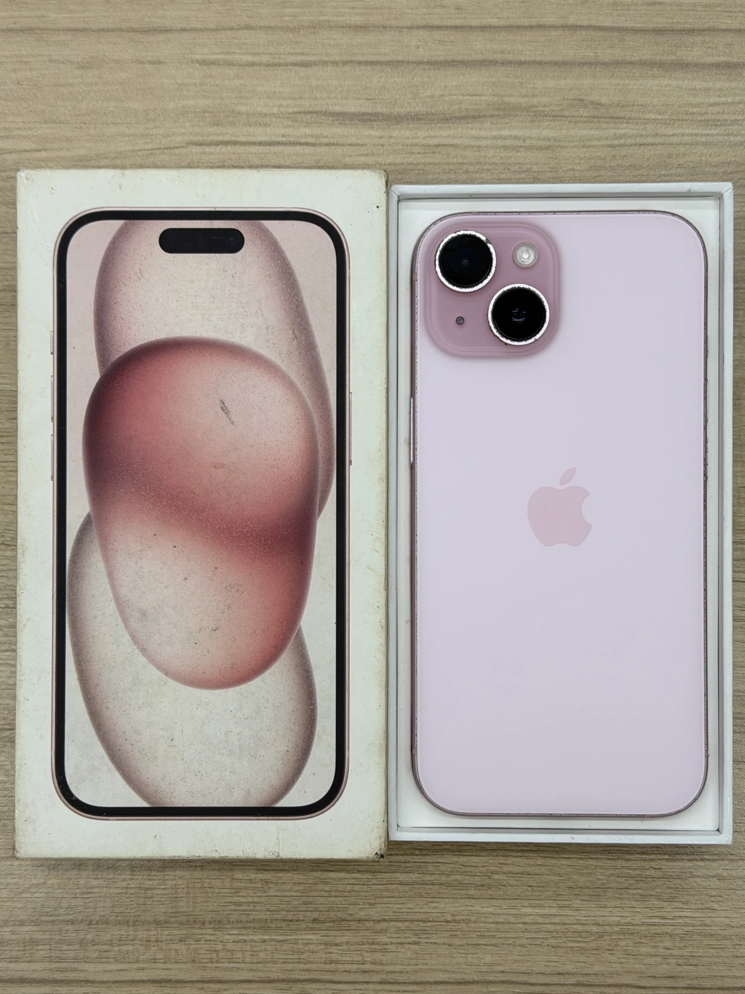 iPhone 15 128G【少年機通訊館福利二手機】