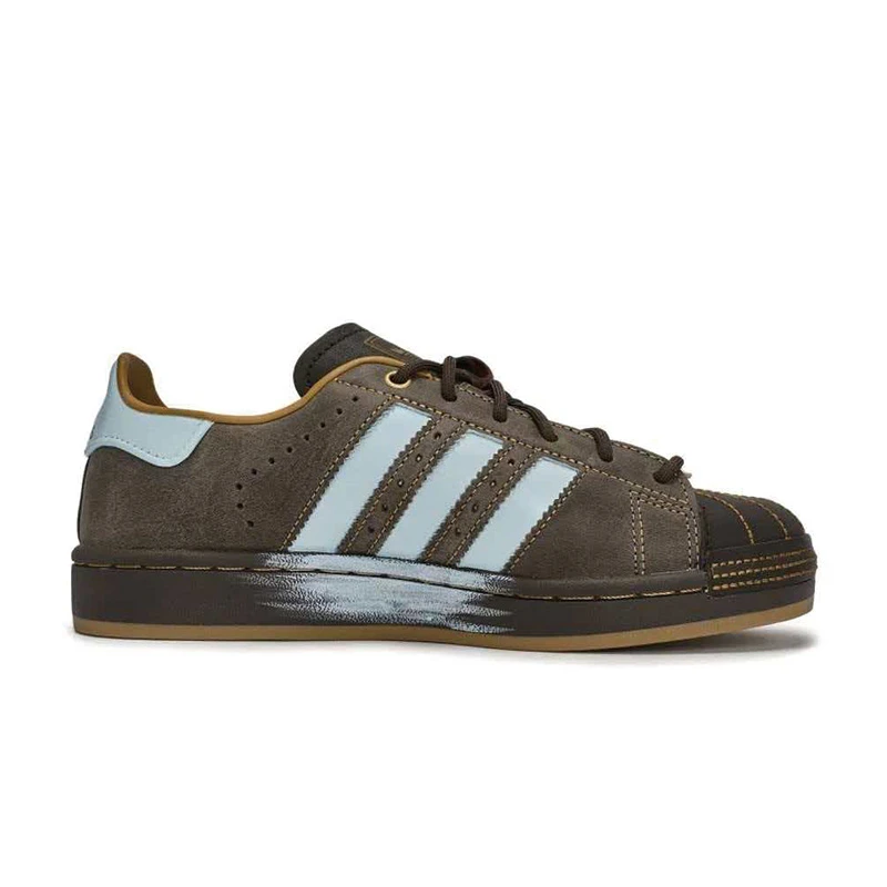 個性化客製球鞋ADIDAS即刻出發