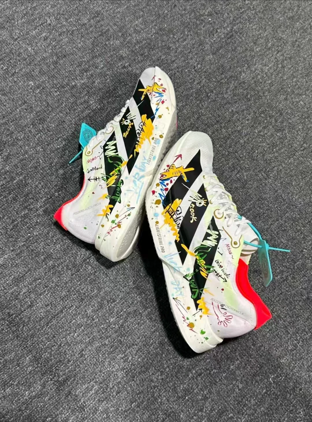 個性化客製球鞋ADIDAS恐龍樂園