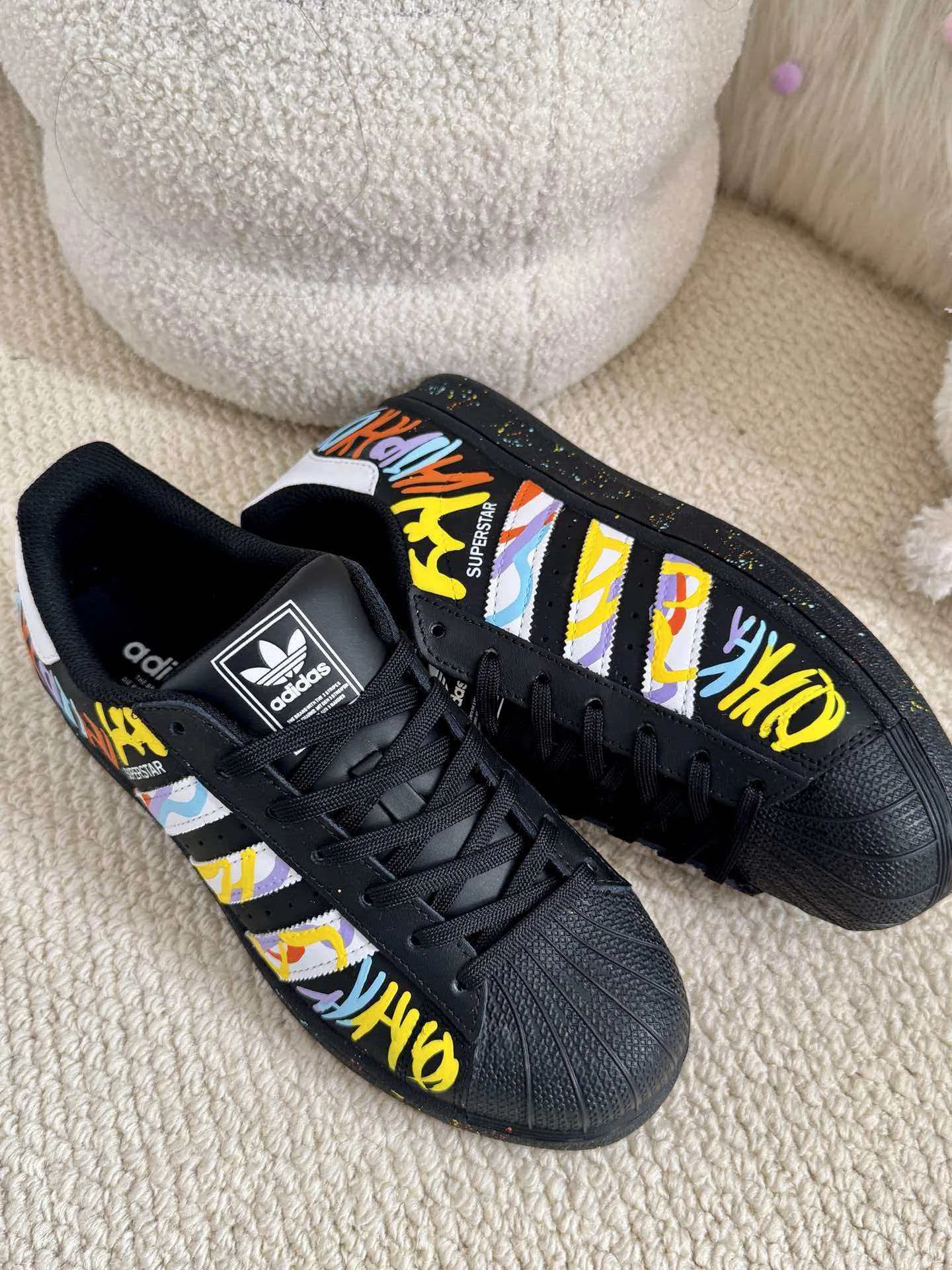 個性化客製球鞋ADIDAS狂歡派對