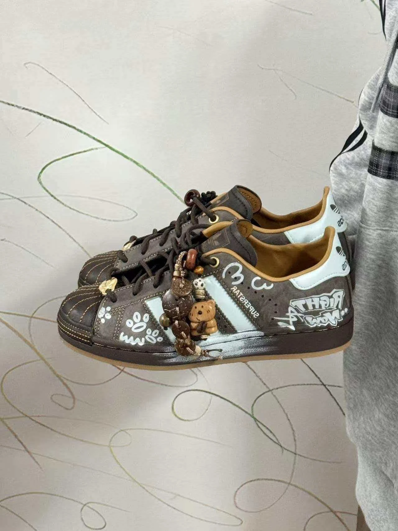 個性化客製球鞋ADIDAS即刻出發