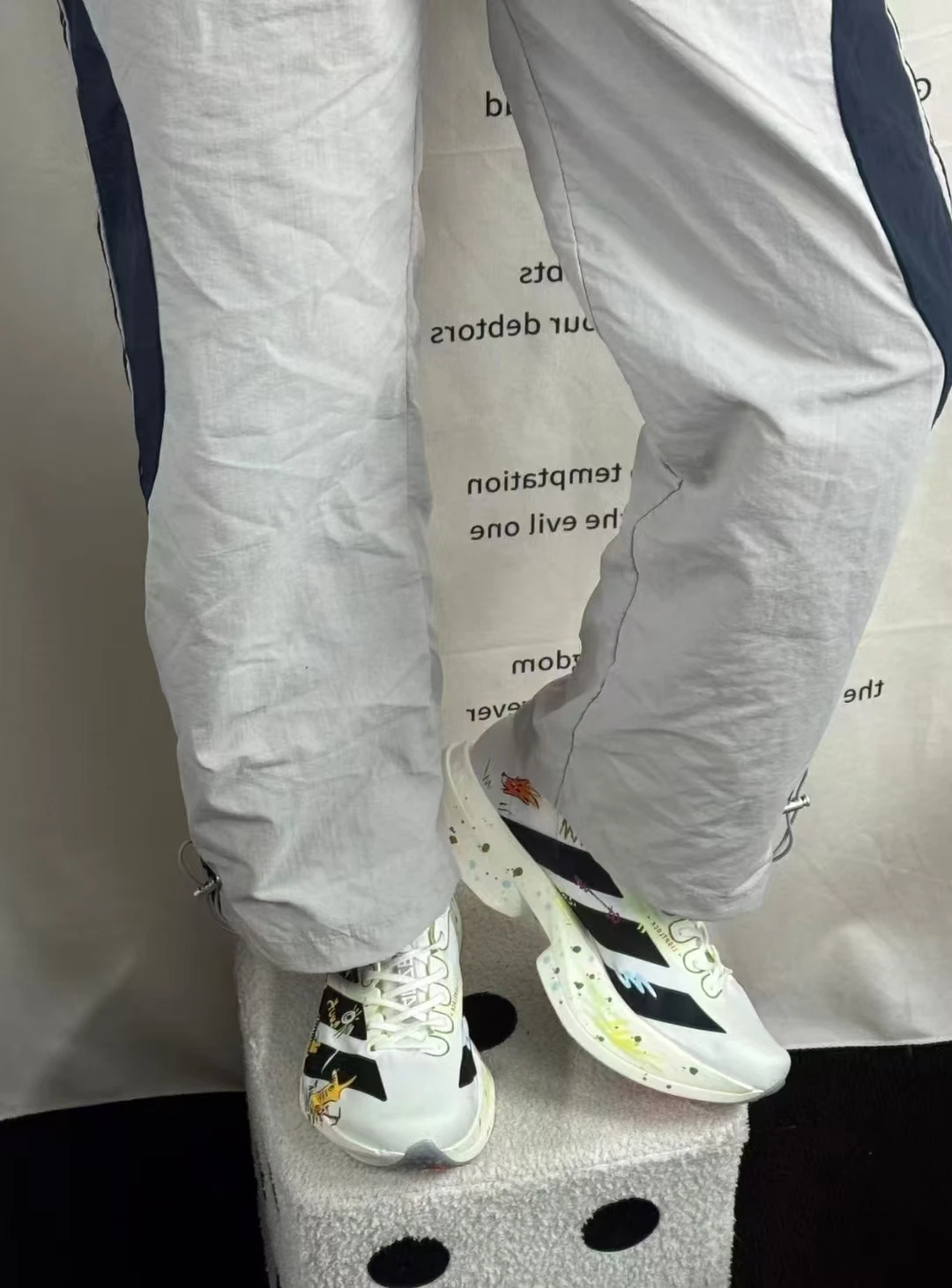 個性化客製球鞋ADIDAS恐龍樂園