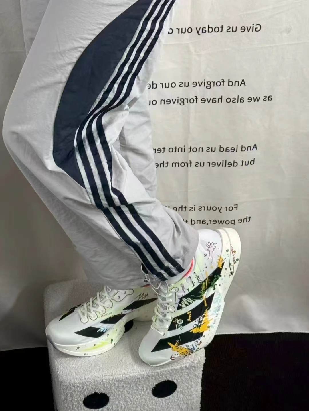 個性化客製球鞋ADIDAS恐龍樂園