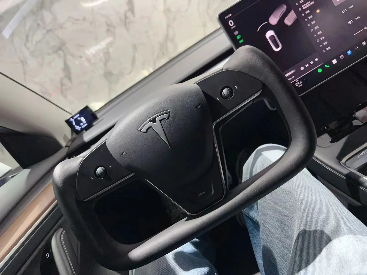 YOKE方向盤( 煥新版 Model 3/Y)