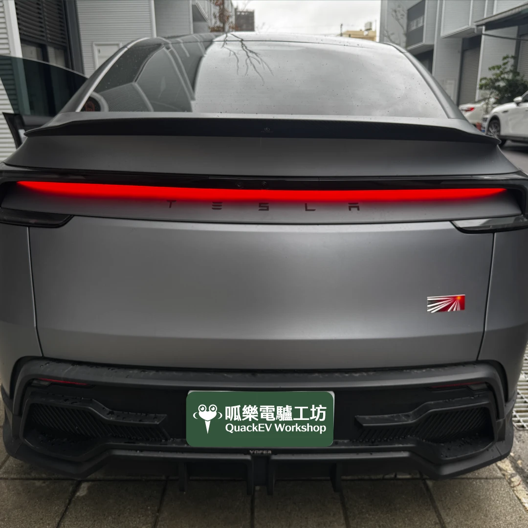 PAPAGO X898 行車記錄器 / 電子後視鏡 ( 煥新版 Model Y 2025+ )