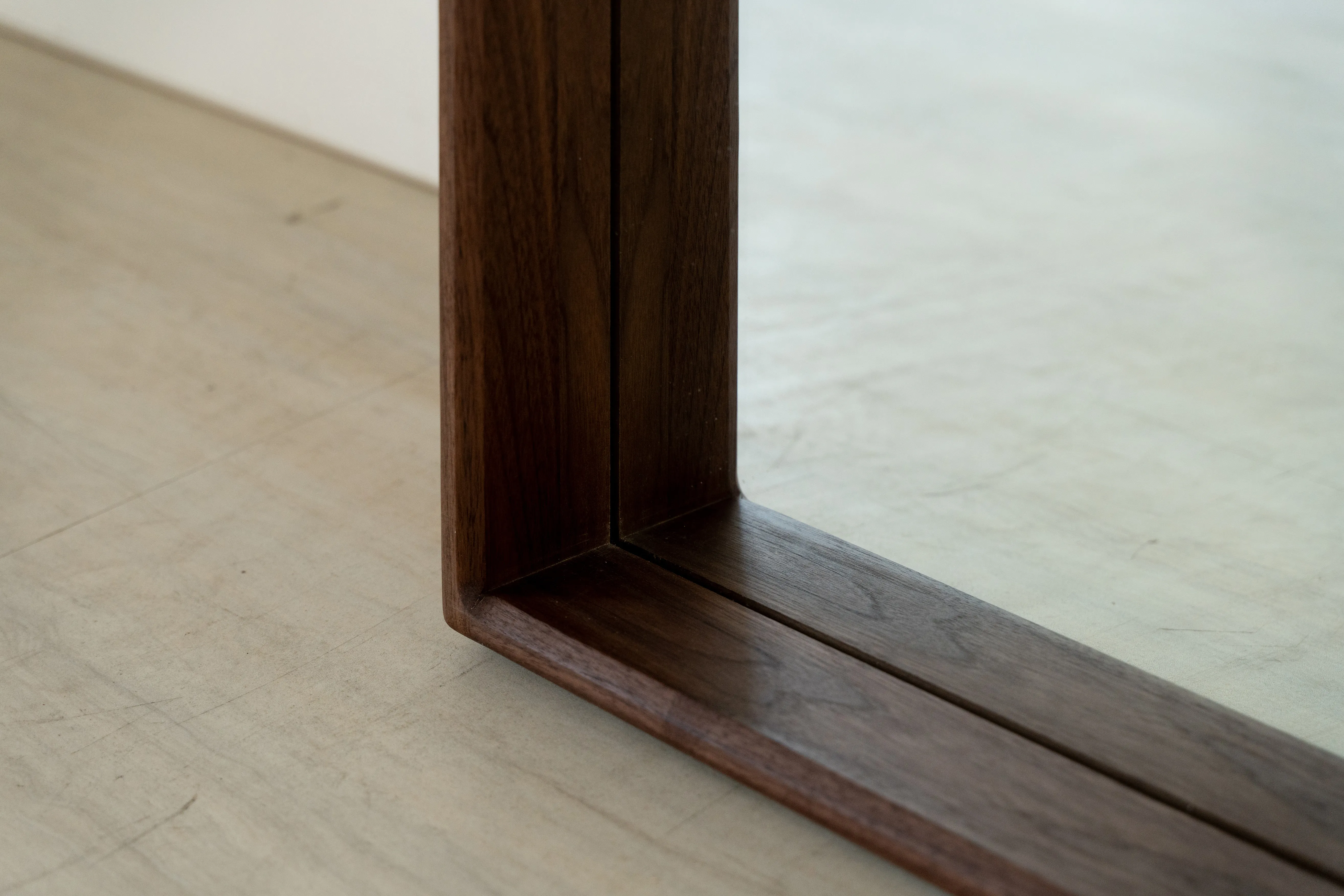 MORE Balance Mirror｜下寬框全身鏡