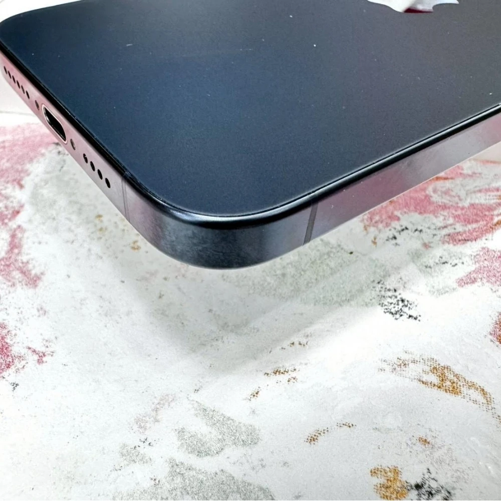 iPhone 15 Pro Max 256g 藍 電池83% 有盒裝有配件