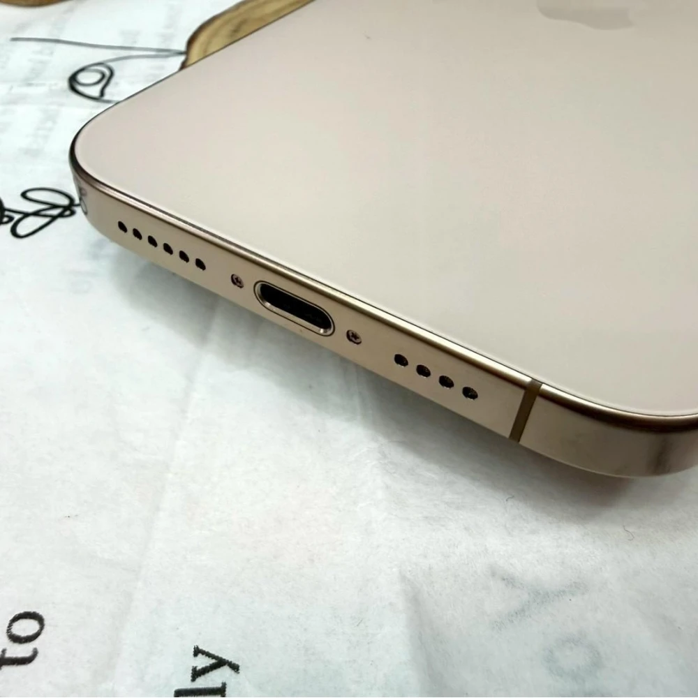 優質展示機 iPhone 16 pro max 512g 金 電池100% 循環68次