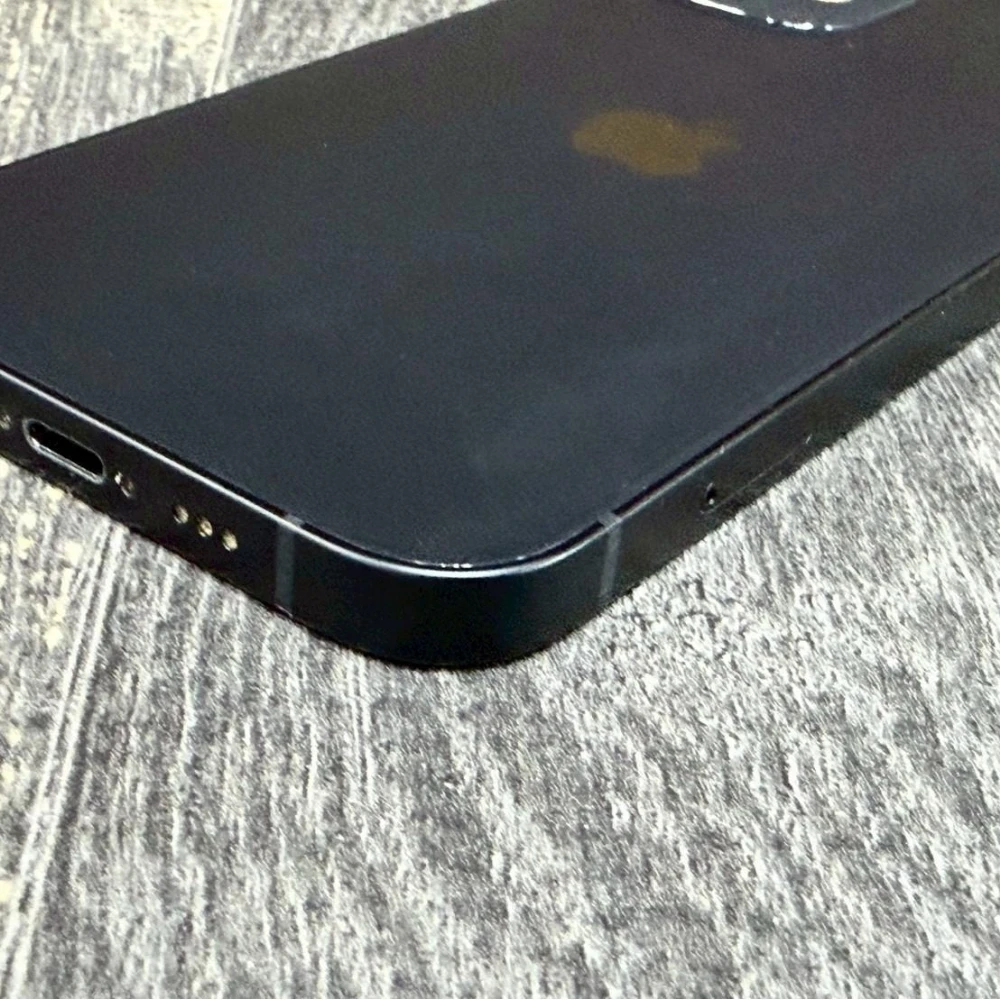 iPhone 12 64g 黑 電池77% 無盒裝有配件