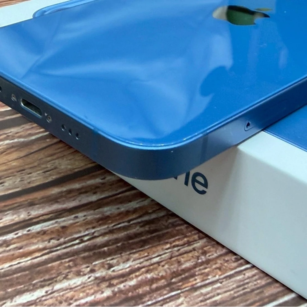 iPhone 13 256G 藍 電池78% 無盒裝有配件