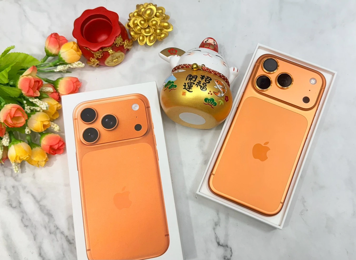 iPhone 17 Pro 512g 橘 電池90%  邊框有兩角微微傷 有盒裝有配件