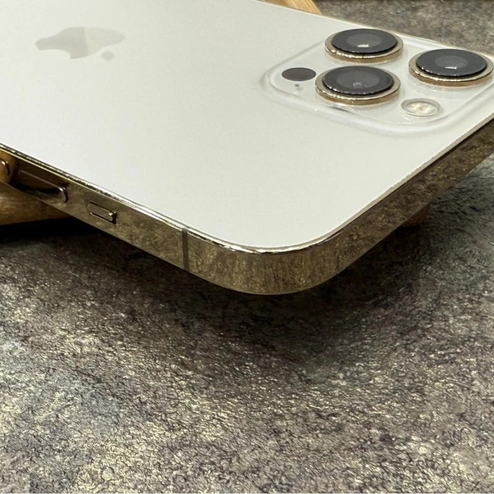iPhone 12 PRO MAX 256g 金 換過副廠有健康度電池100% 副廠螢幕 換過原廠相
