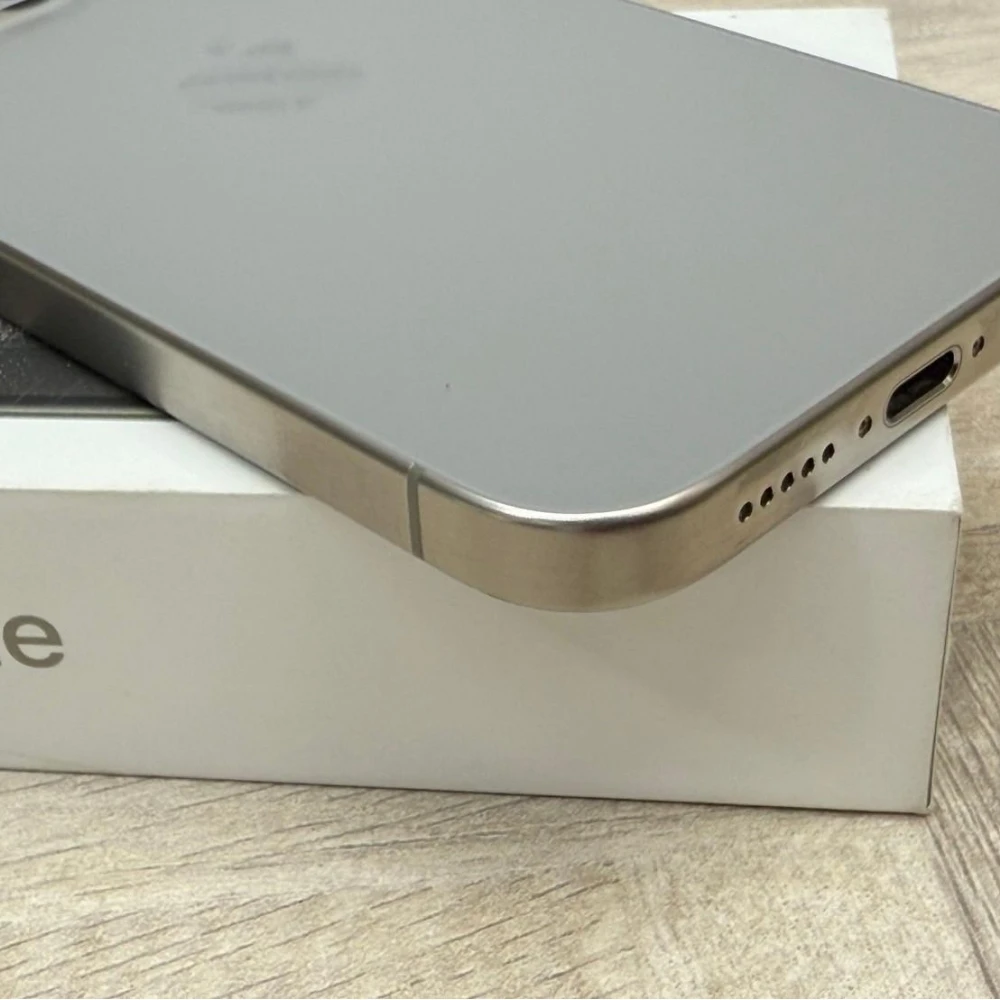 iPhone 15 Pro 256g 鈦 電池91% 有盒裝有配件