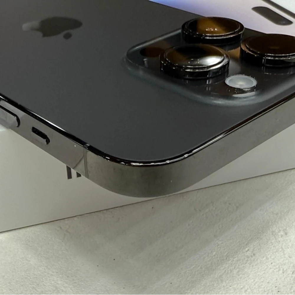 iPhone 14 Pro 256g 黑 換過原廠螢幕 電池86% 有盒裝有配件