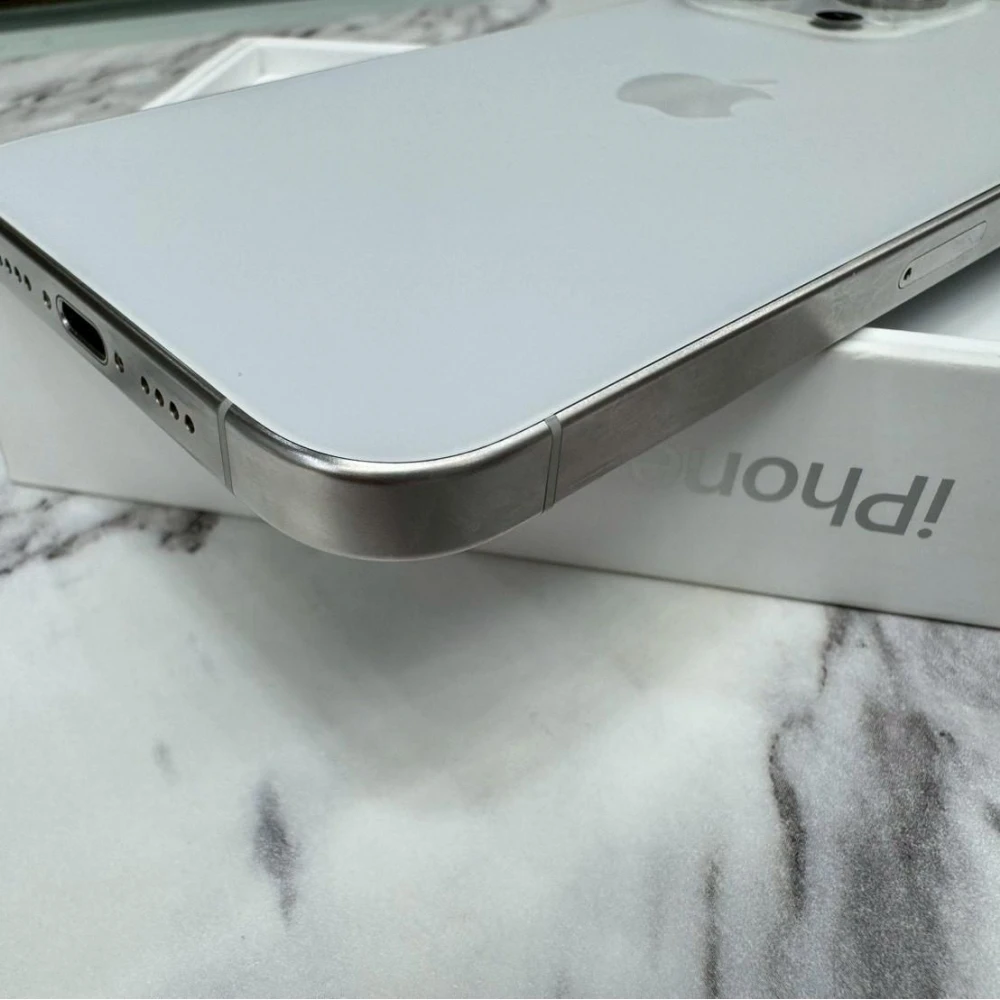 iPhone 15 Pro max 512g 白 電池83% (全機無傷）有盒裝有配件