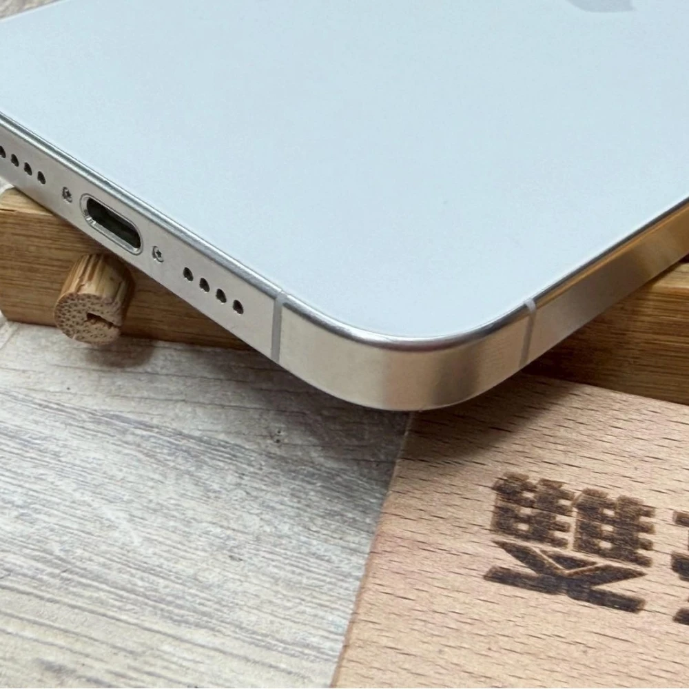 iPhone 15 pro max 256g 白 副廠電池100% 換過副廠螢幕 無盒裝有配件