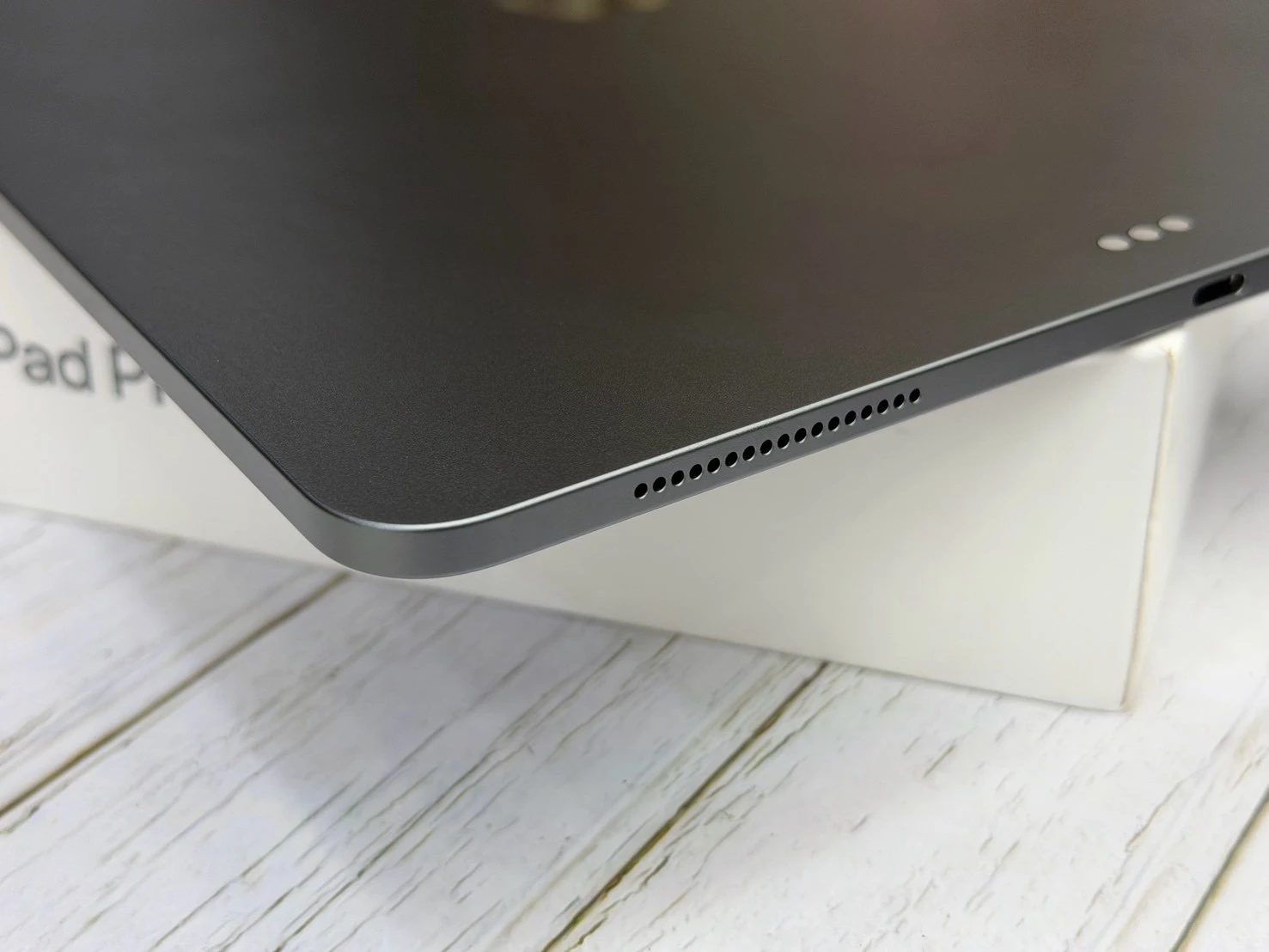 iPad Pro 12.9寸 第三代 64G WiFi 版本 灰 電池94%循環45次 有盒裝有配件