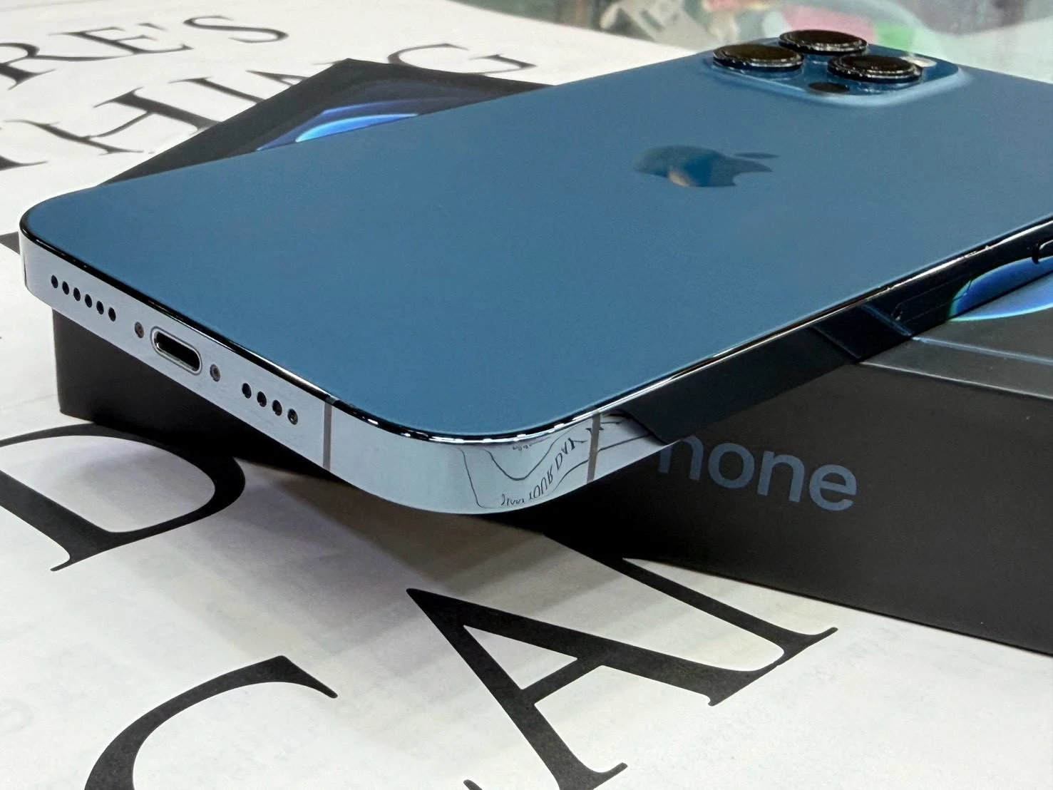 iPhone 12 Pro Max 256g 藍 電池84% 有盒裝有配件