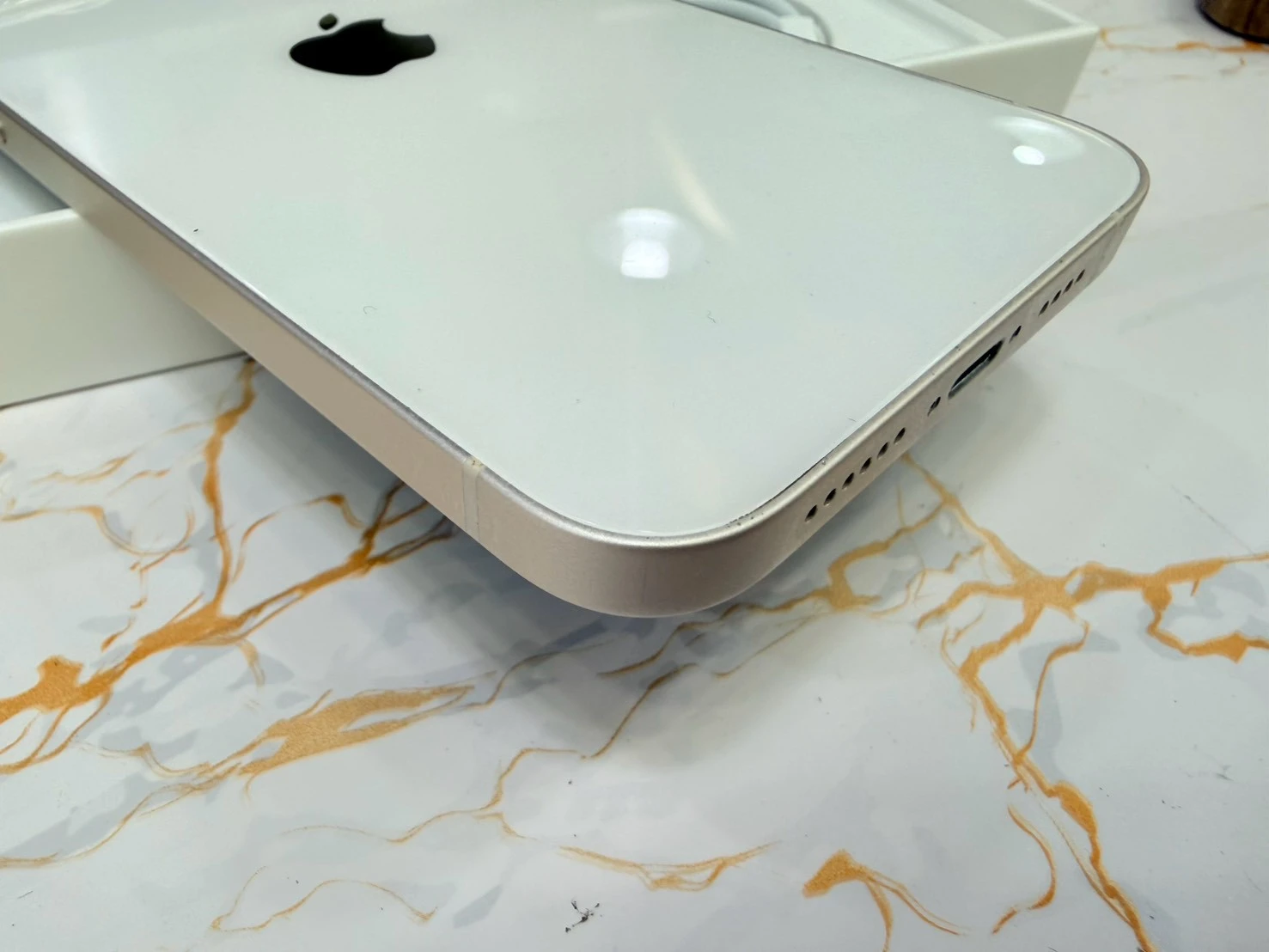 iPhone 14 Plus 128g 白 電池80% 有盒裝有配件 