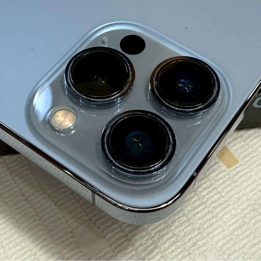 iPhone 13 pro 256g 藍 電池80% 有盒裝有配件