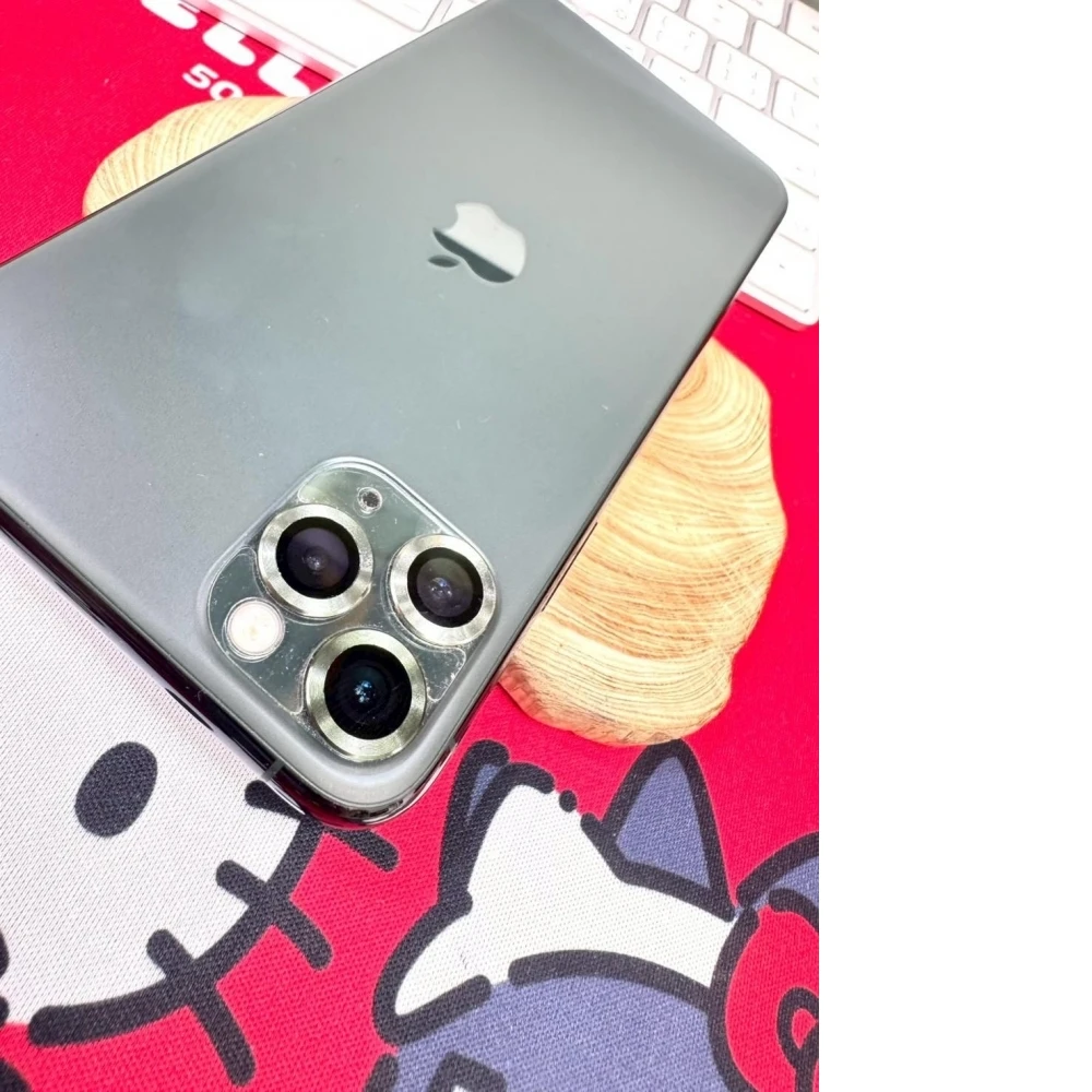 iPhone 11 Pro Max 256g 綠 電池75% (機況好大容量） 無盒裝有配件