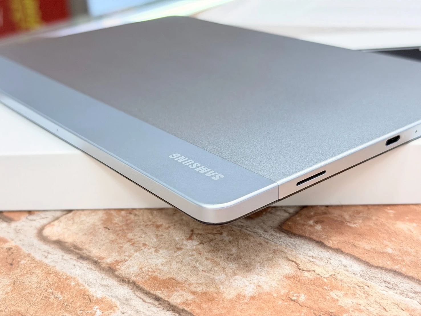 ?展示機 SAMSUNG Tab A11+ 11吋 (6+128G) 5G 銀 保固三個月 有盒裝有配件