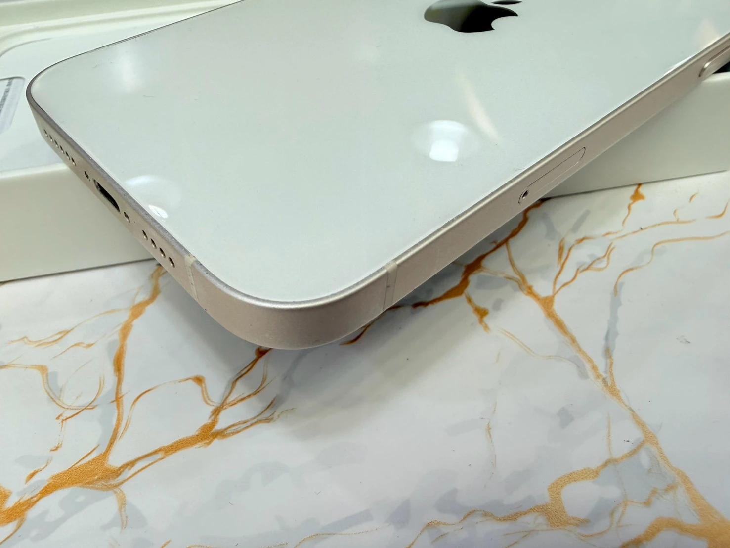 iPhone 14 Plus 128g 白 電池80% 有盒裝有配件 
