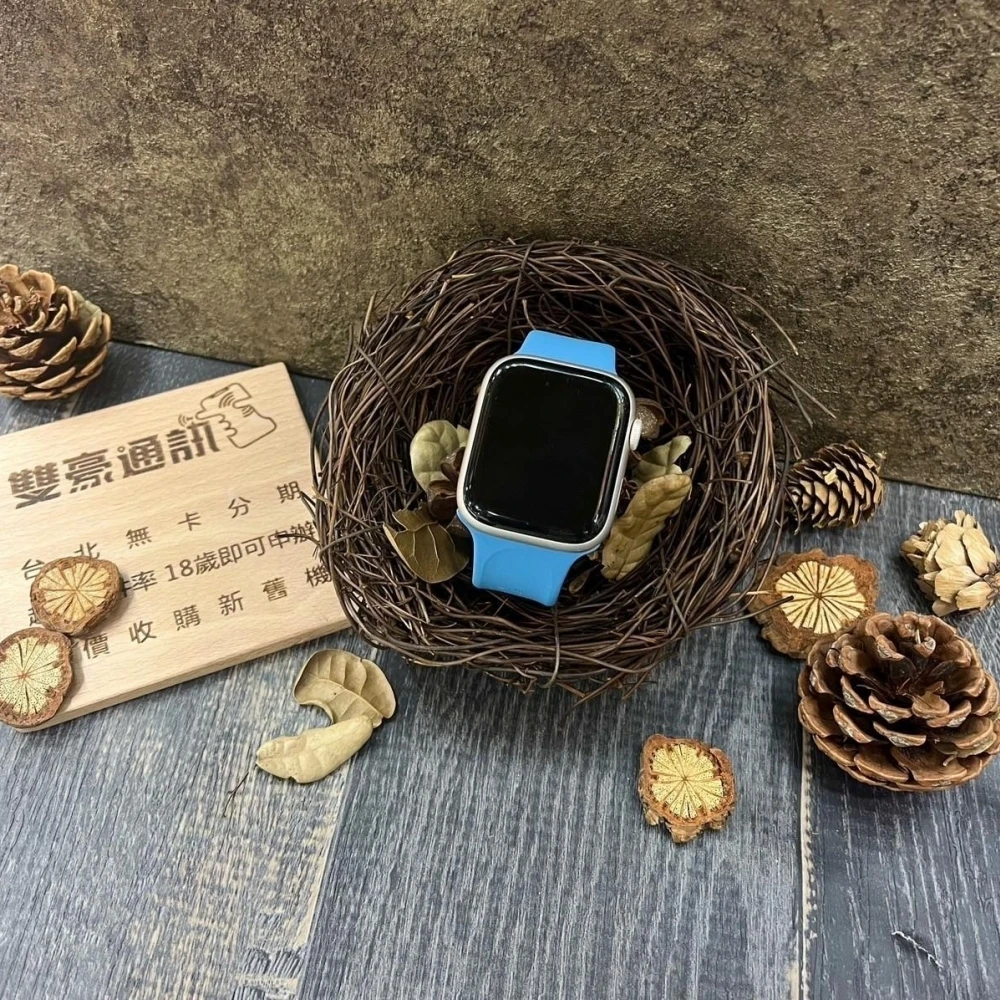 Apple Watch 7 45mm GPS版 星光色 電池80% 無盒裝有配件 