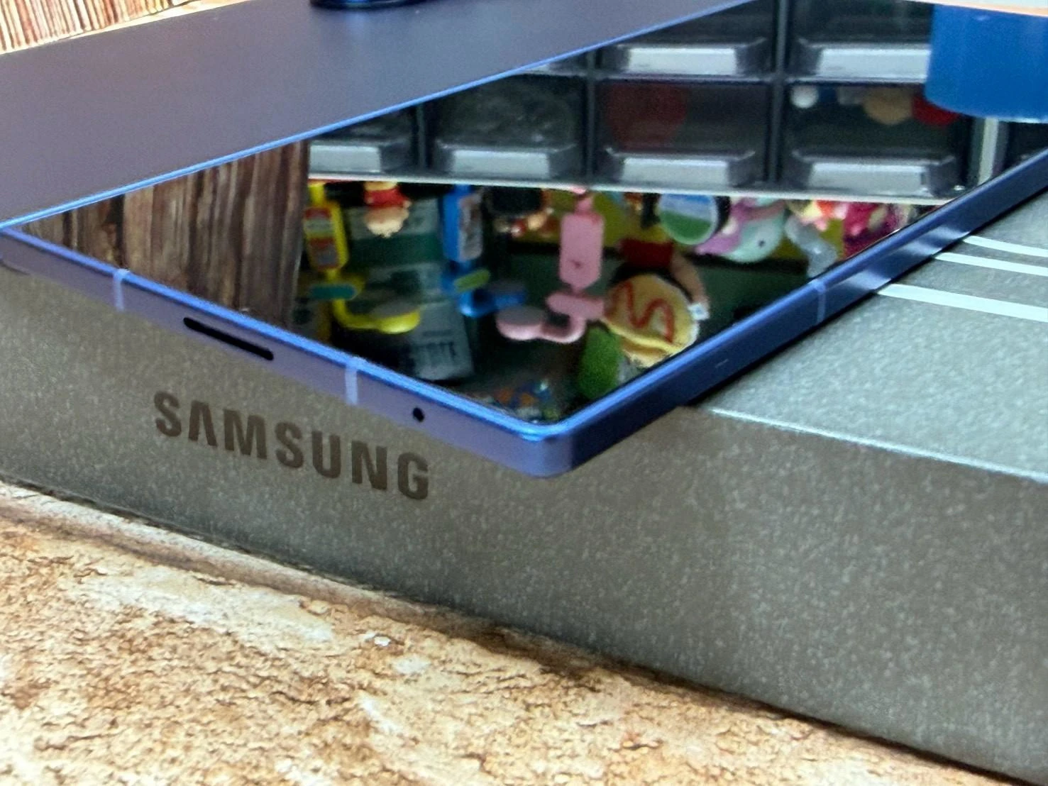 展示機 SAMSUNG Galaxy Z Fold7 藍  (12+256G) 保固2027/03/08 有盒裝有配件