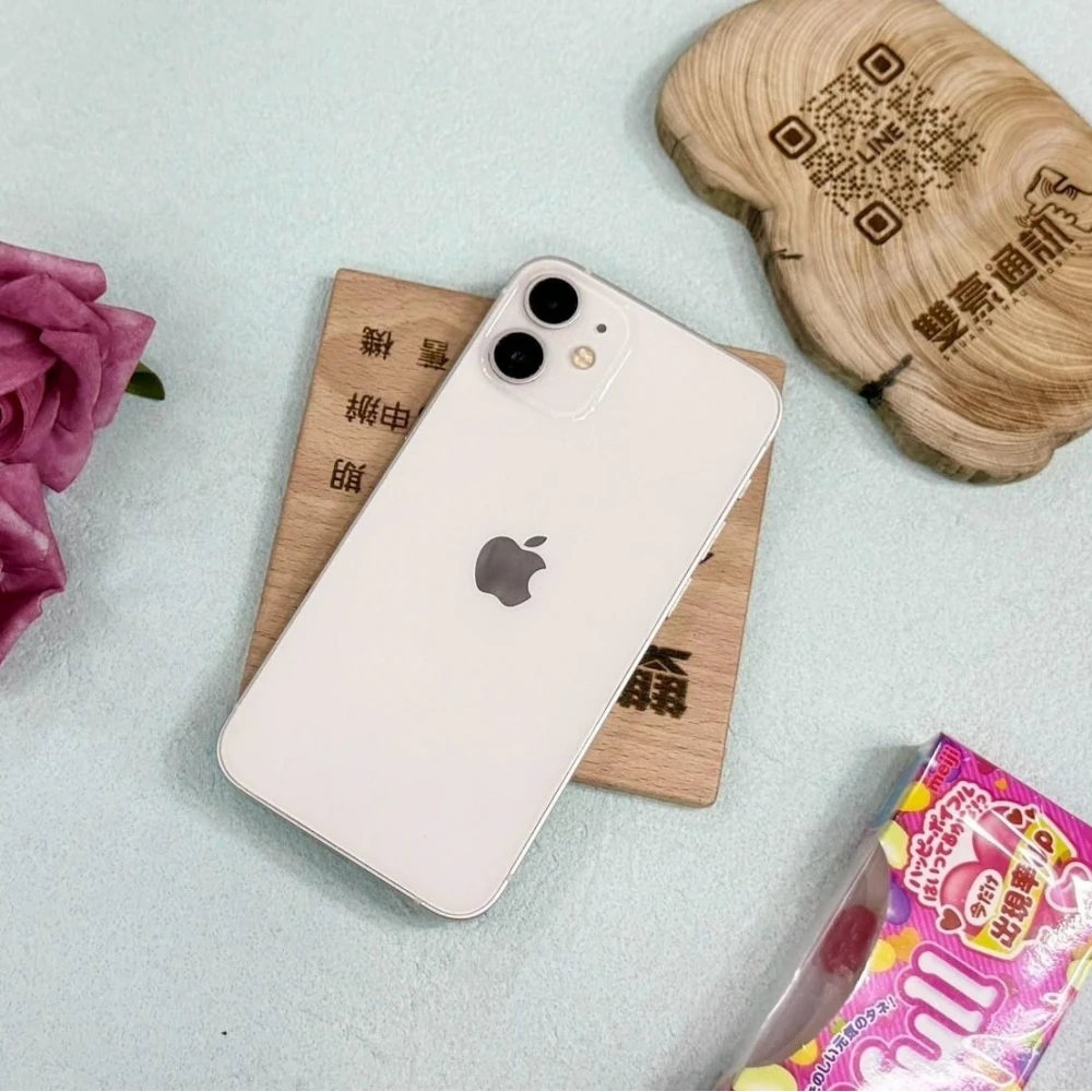 iPhone 12 mini 128g 白 電池100% 換過原廠相機跟副廠螢幕 無臉部識別 無盒裝