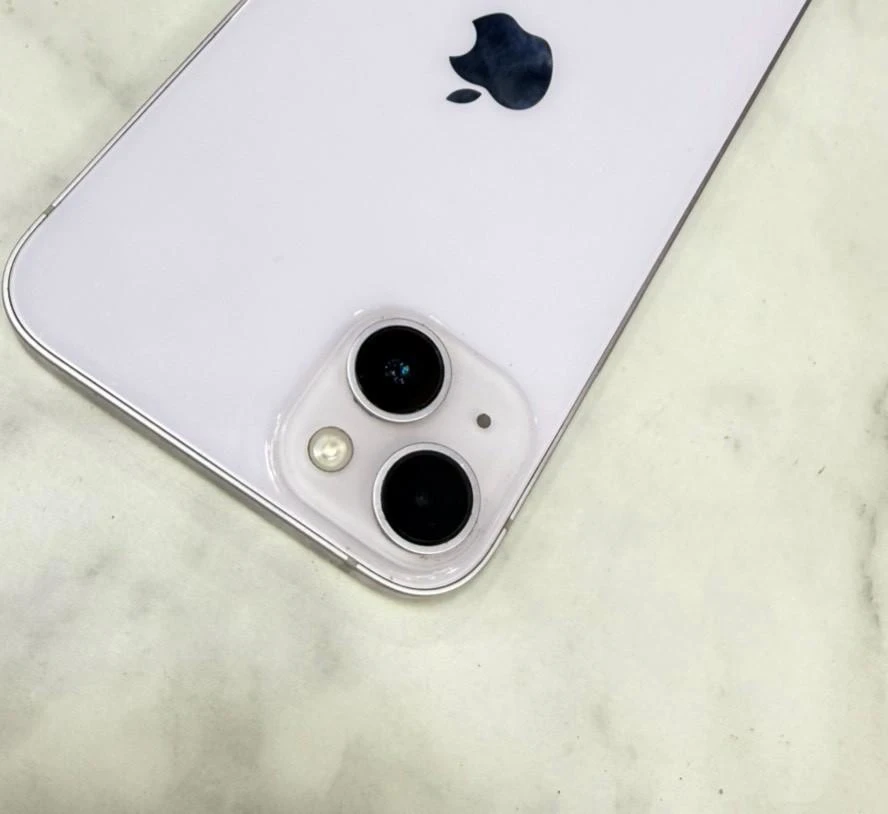 iPhone 14 Plus 128g 紫 電池73% (邊角一小傷）無盒裝有配件 
