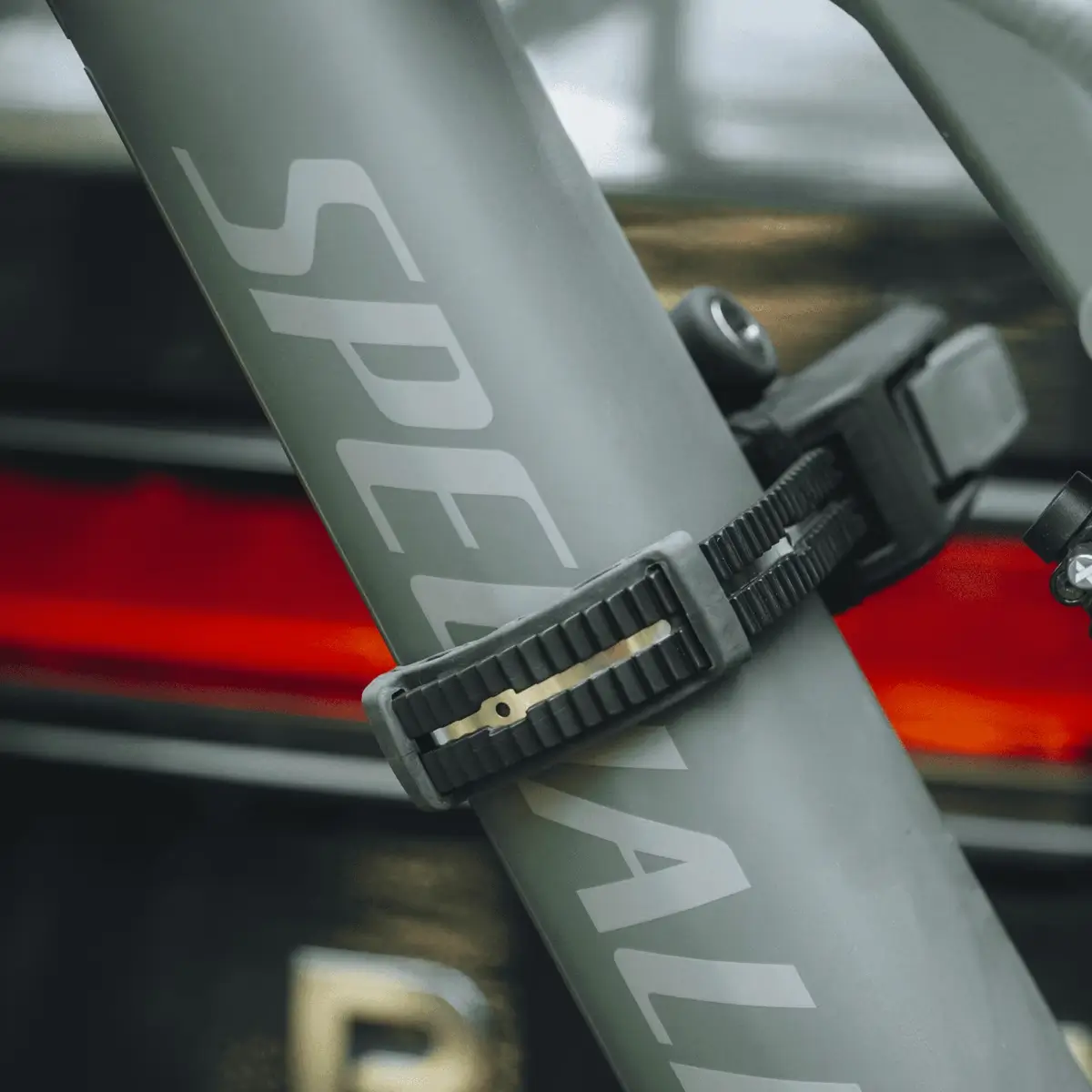 Thule Epos 2 件自行車平台拖桿架 (可折疊)