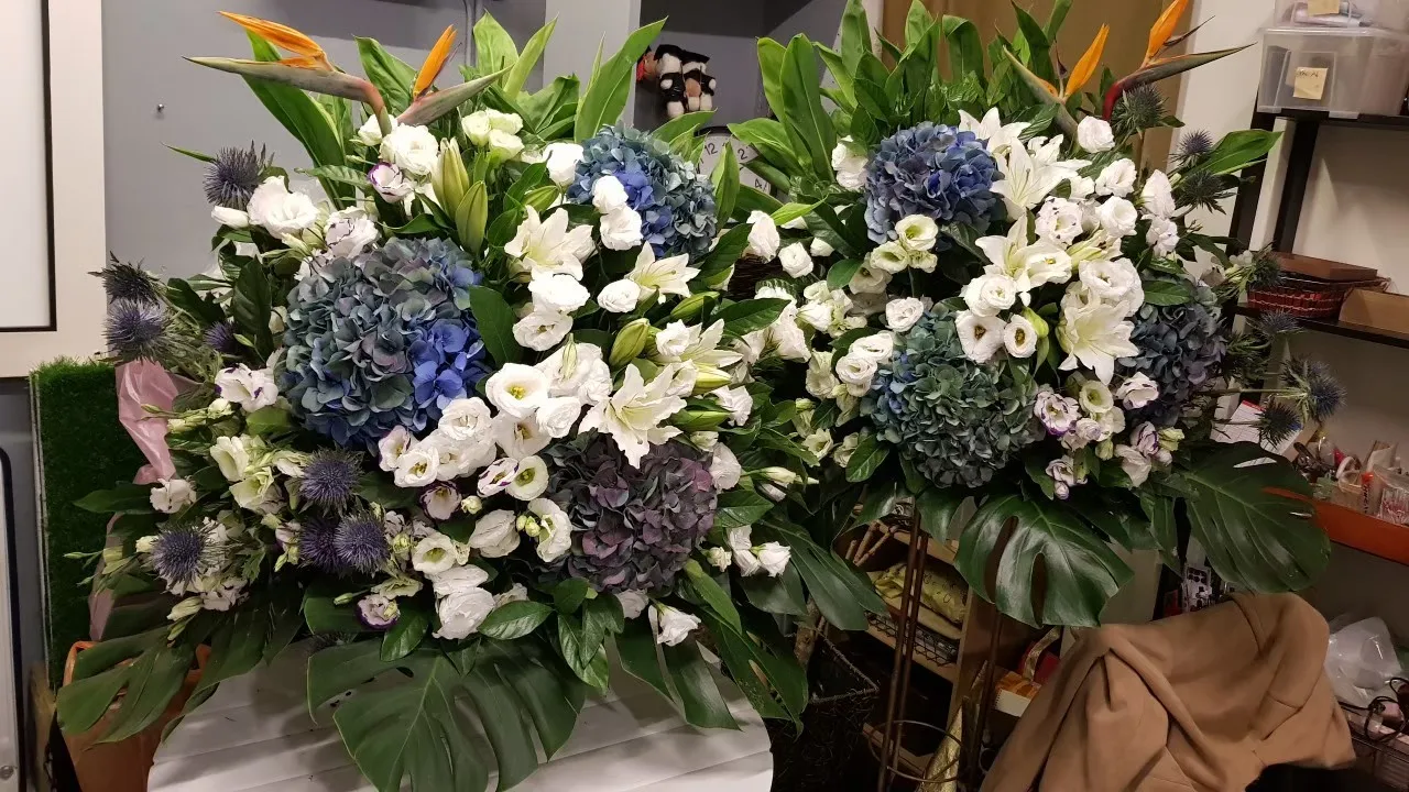 與花為伴-高架花籃