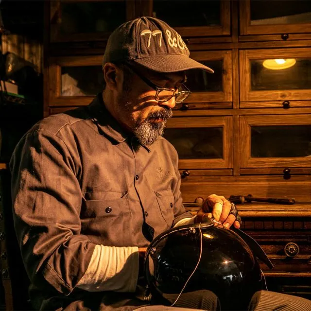 TT 全罩 棕色真皮革邊框 