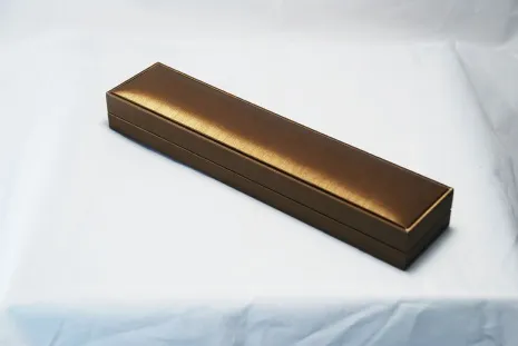 (缺貨)髮絲紋手鍊盒