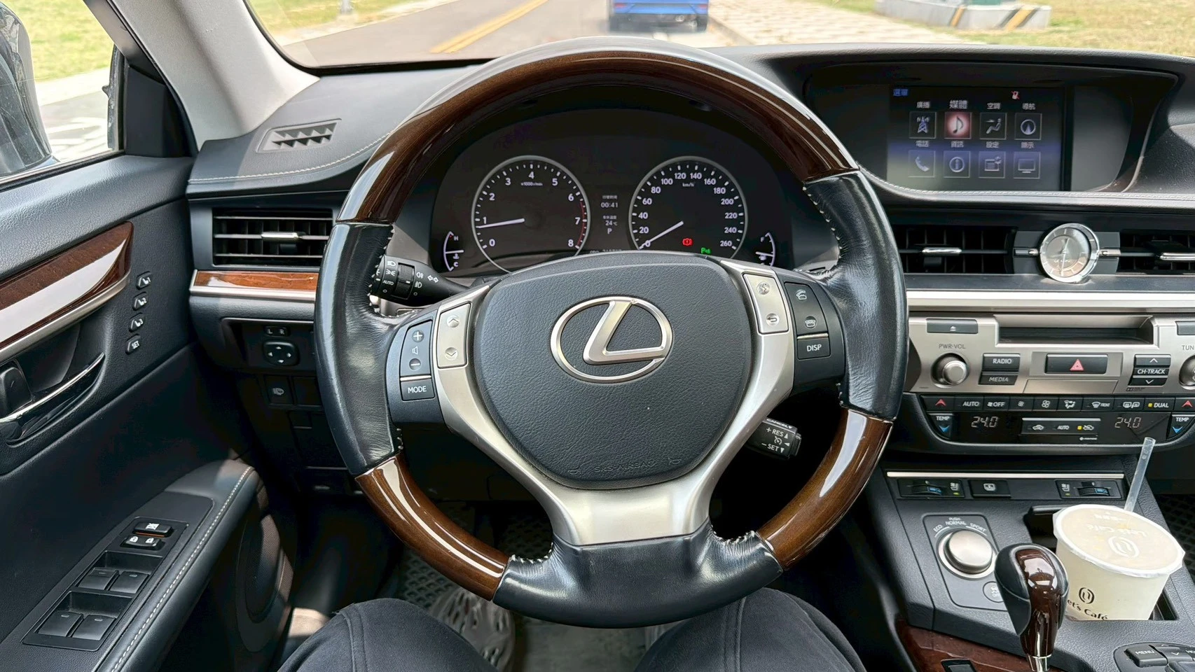 LEXUS ES250 頂級版