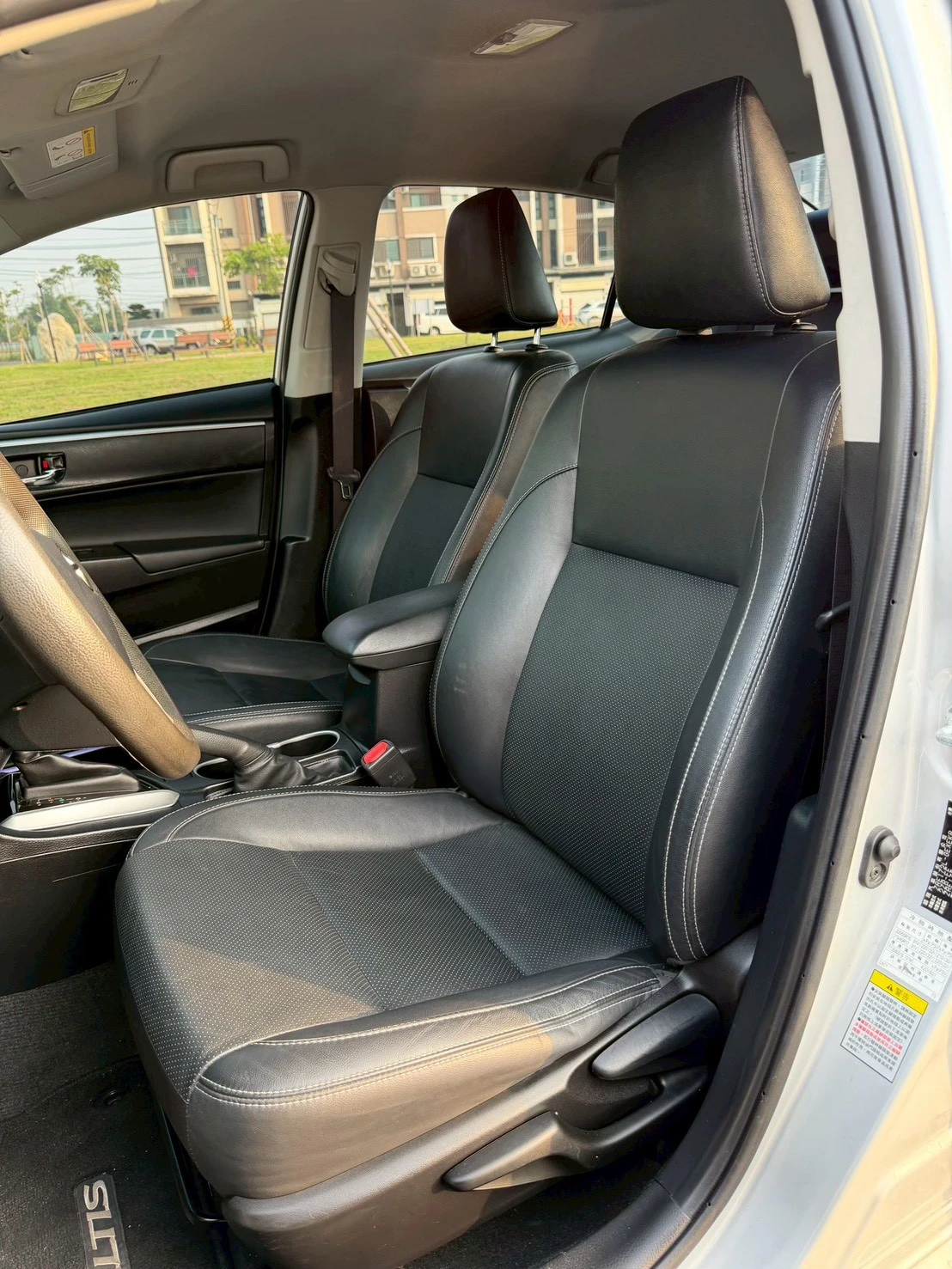 TOYOTA ALTIS 豪華版