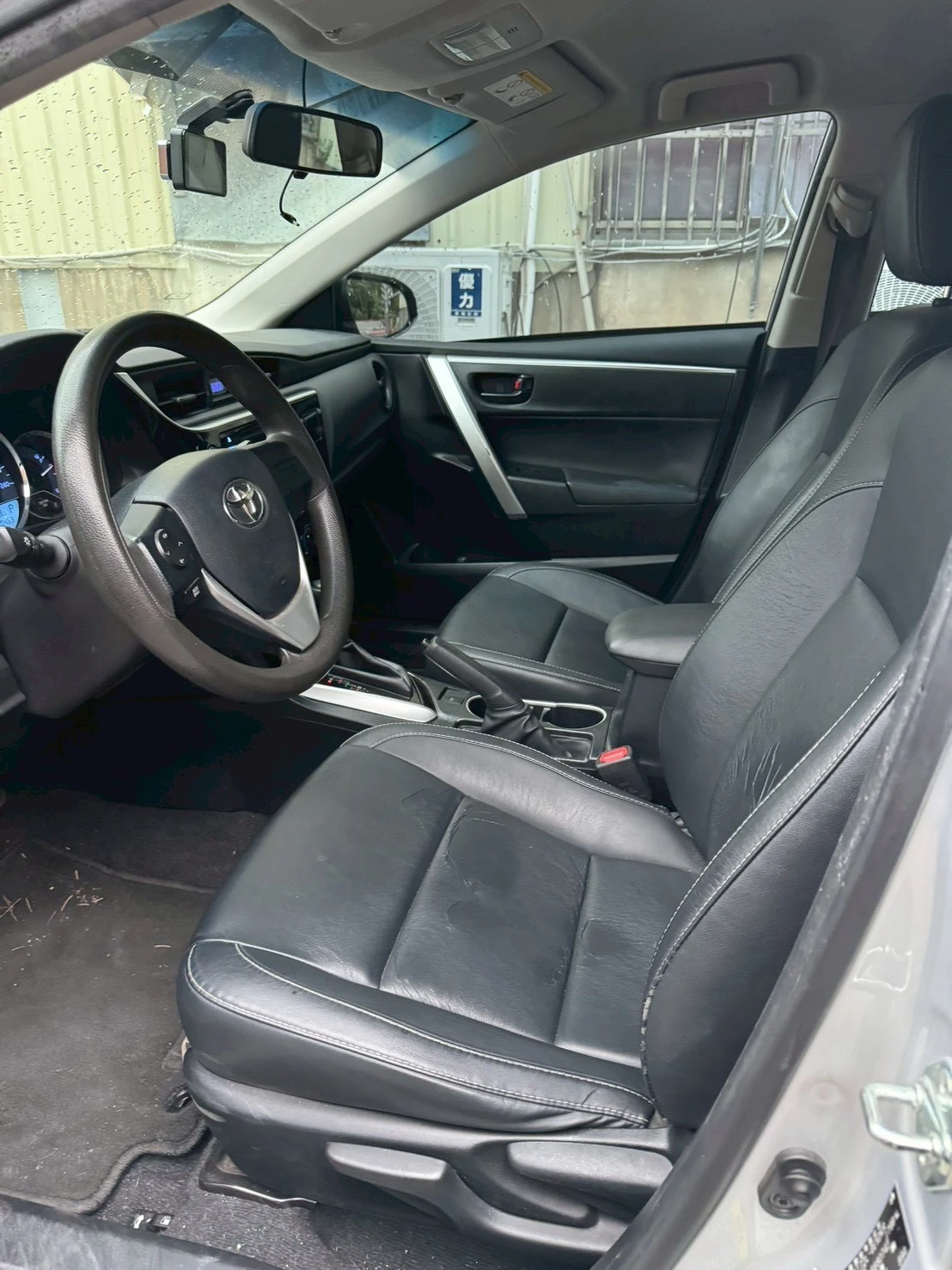 TOYOTA ALTIS 經典款