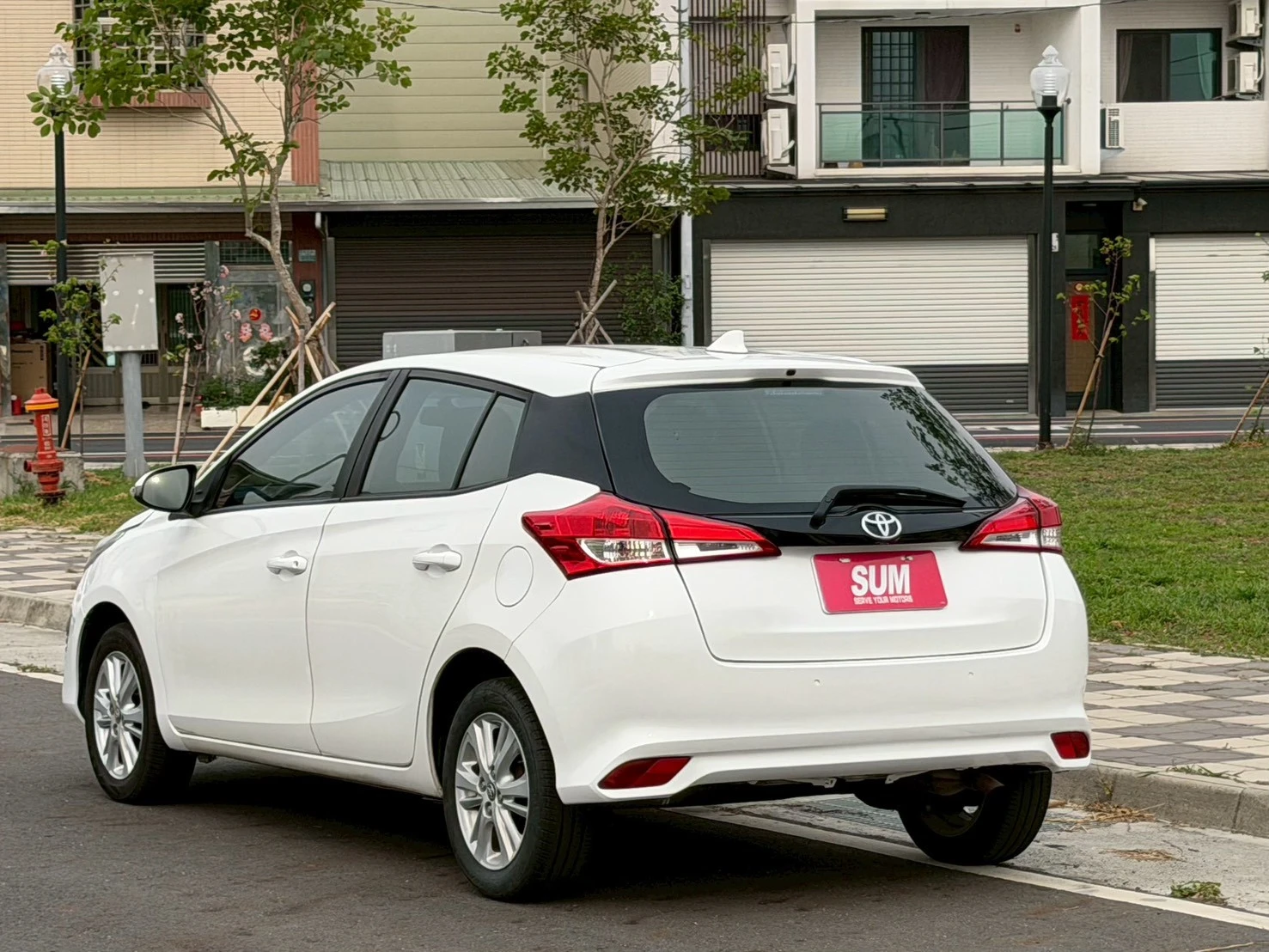 TOYOTA YARIS