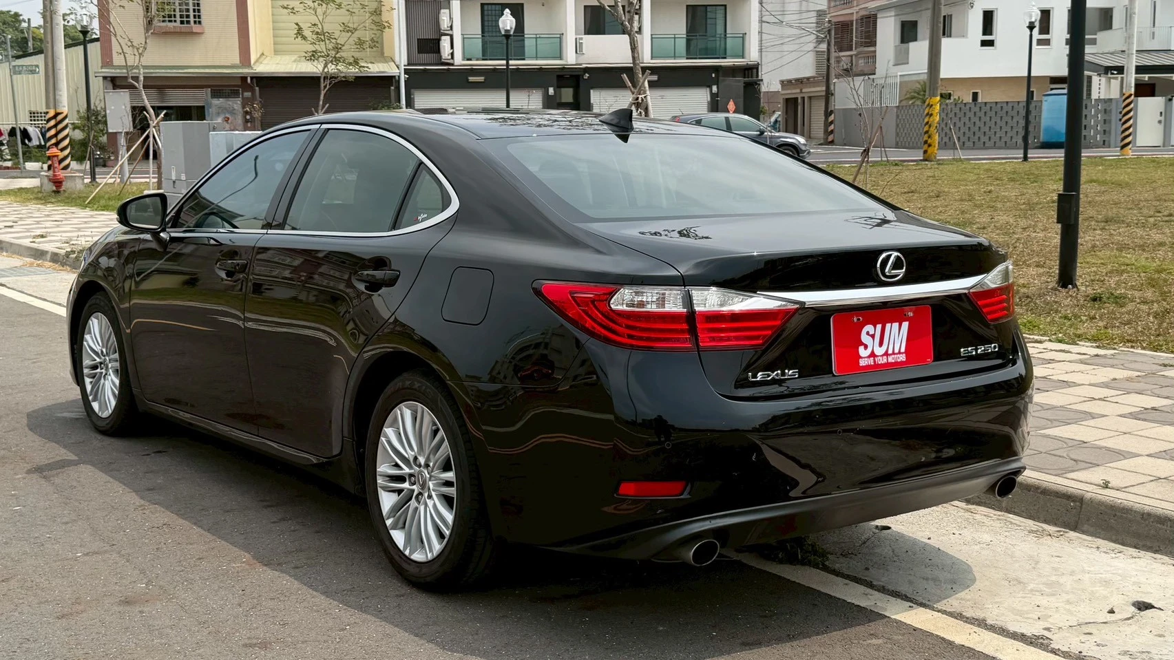 LEXUS ES250 頂級版