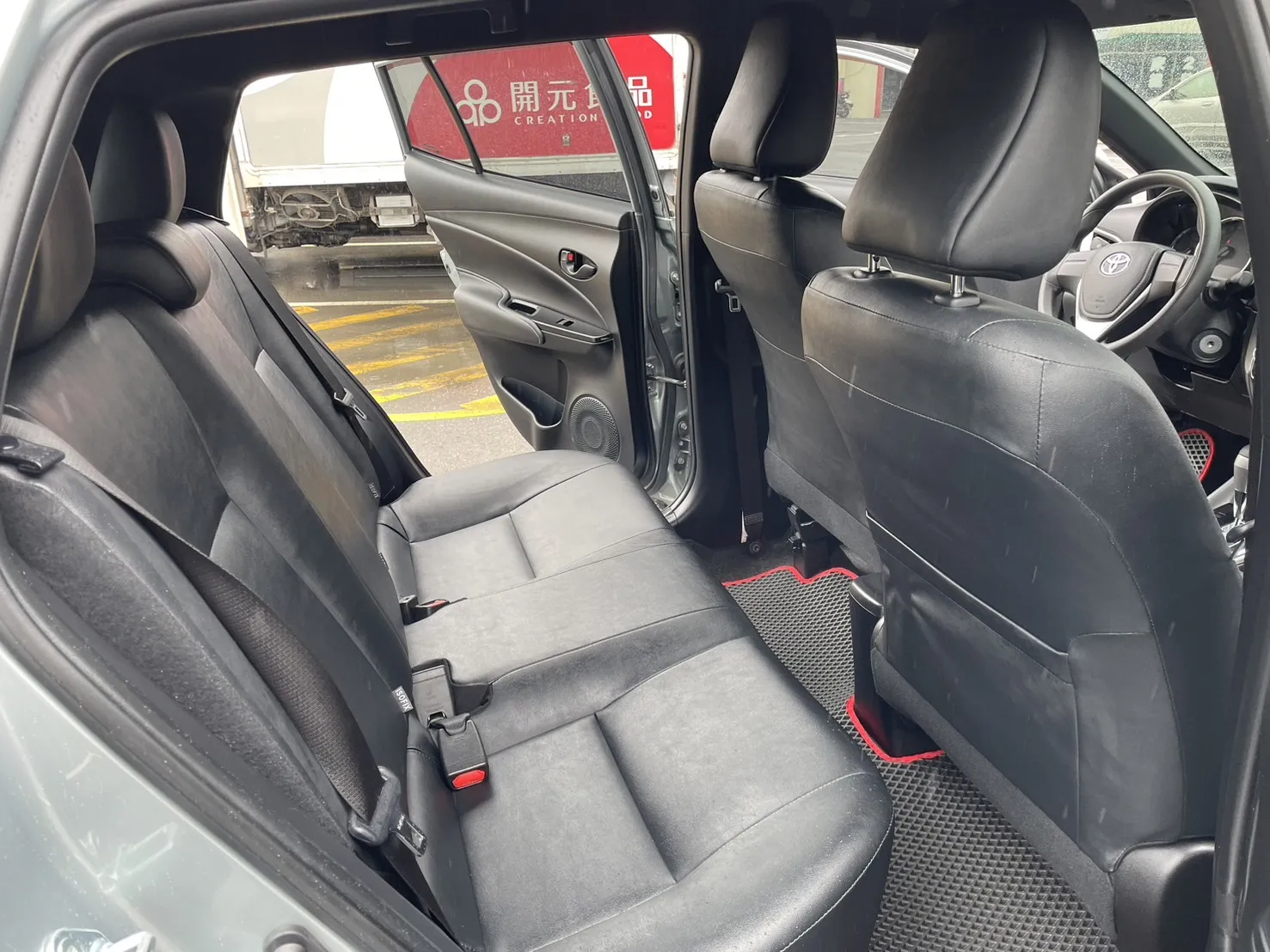 2019年 YARIS