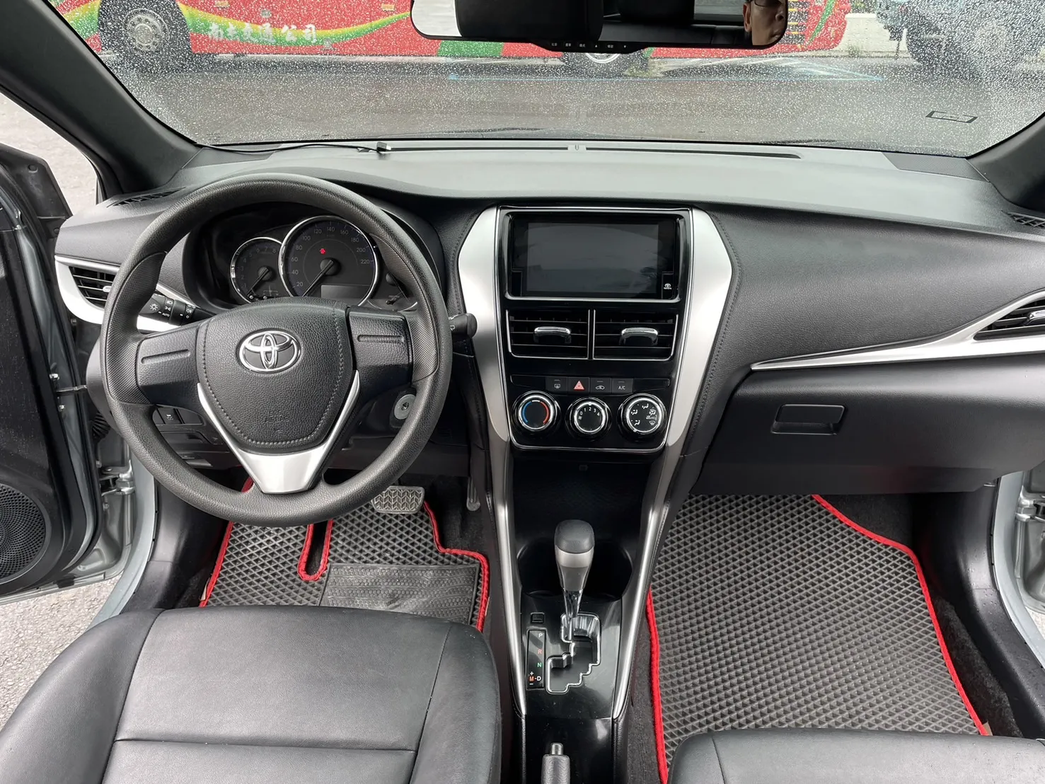 2019年 YARIS